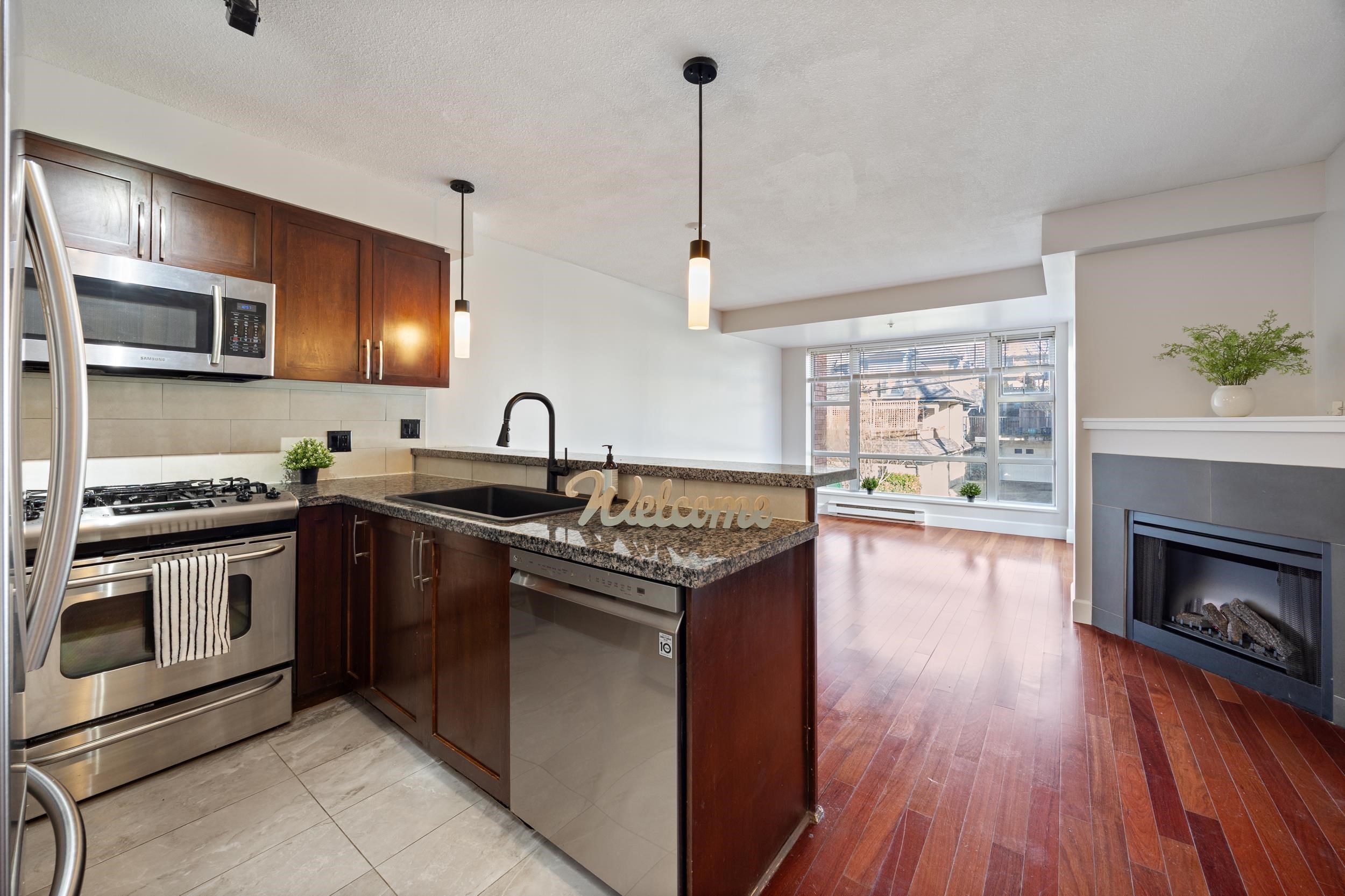 413 3811 HASTINGS STREET, R3090554, BC,