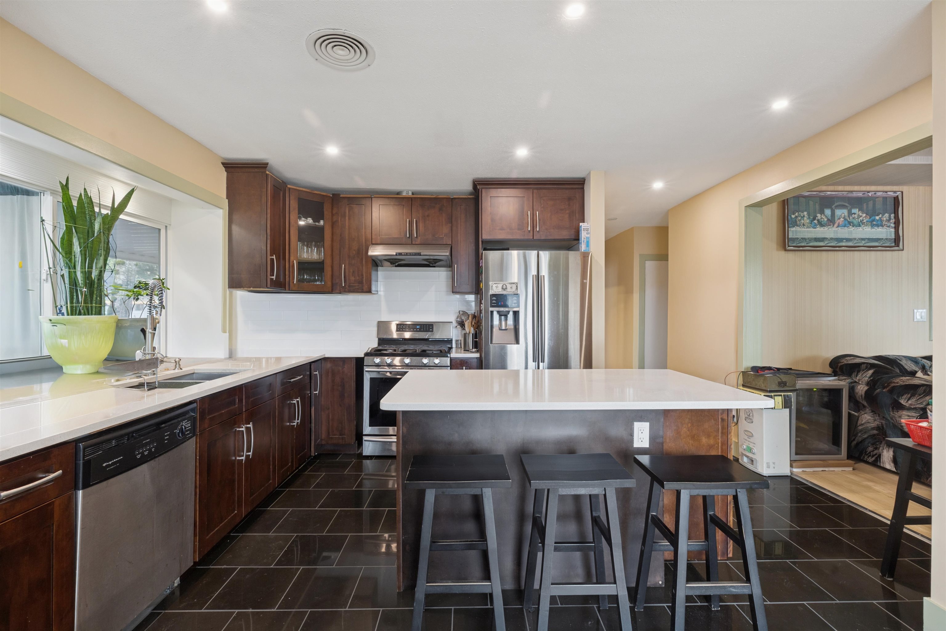 16388 88 AVENUE, Surrey BC V4N 1B6, R3090565, BC,