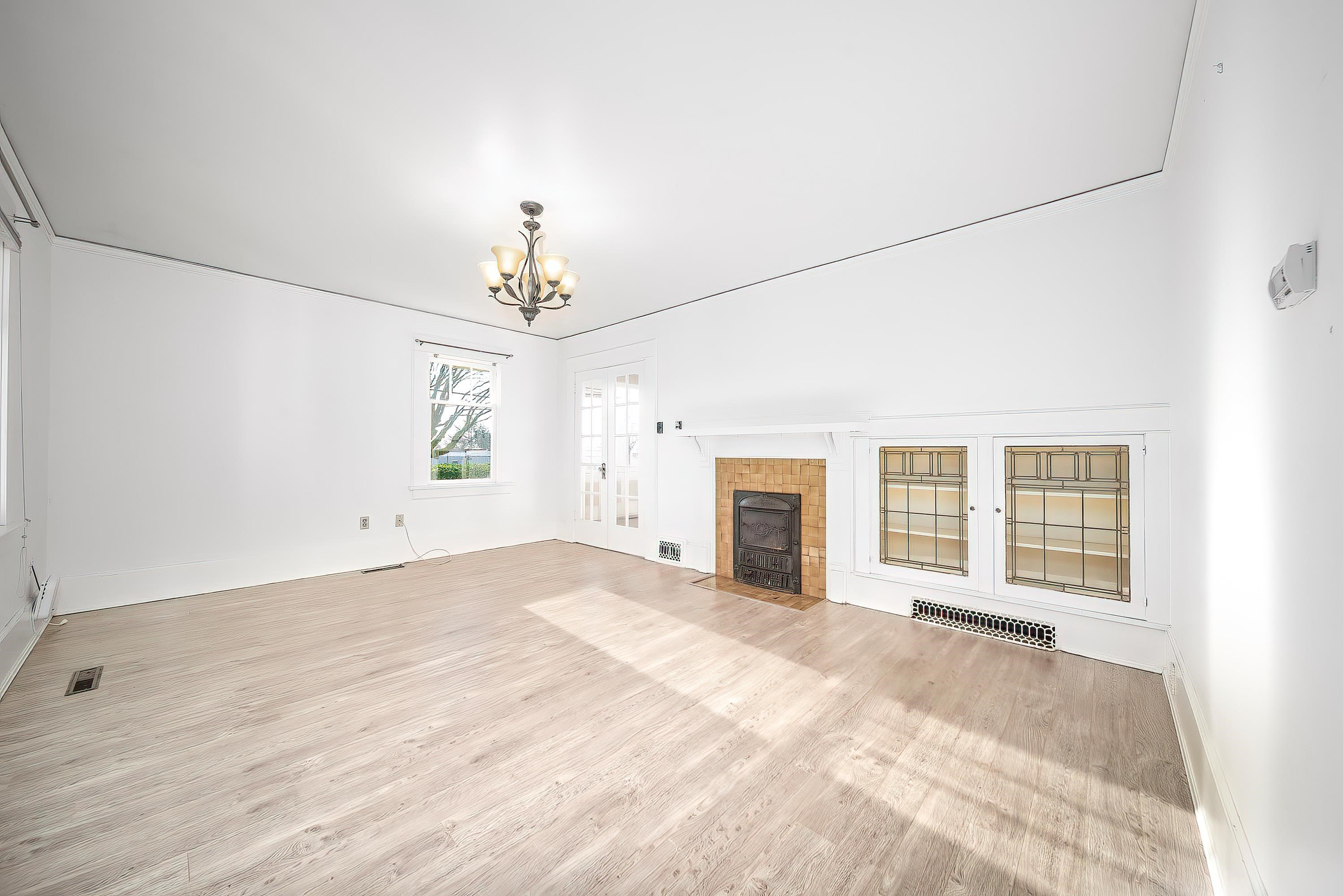 726 TENTH STREET, New Westminster BC V3M 3Z9, R3090801, BC,