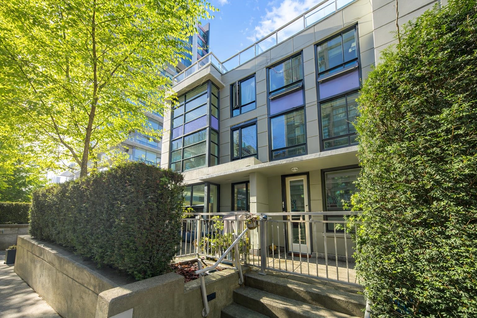 156 W 1ST AVENUE, Vancouver BC V5Y 0H6, R3090913, BC,