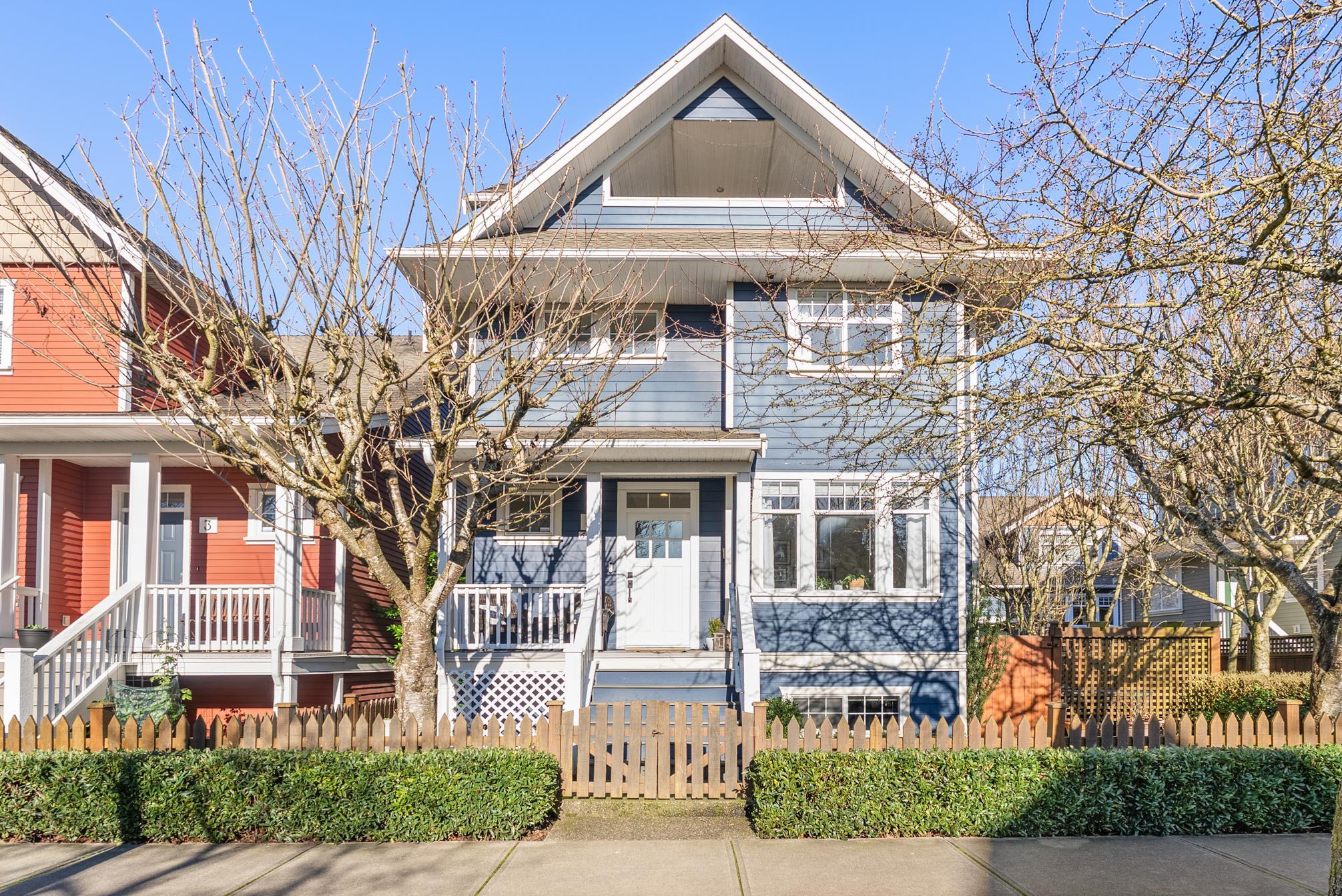 4 6333 PRINCESS LANE, R3091087, BC,