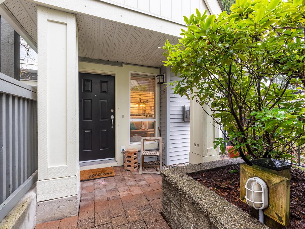 18 1073 LYNN VALLEY ROAD, R3091094, BC,