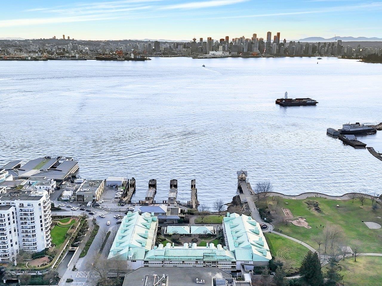 1306 33 CHESTERFIELD PLACE, R3091240, BC,