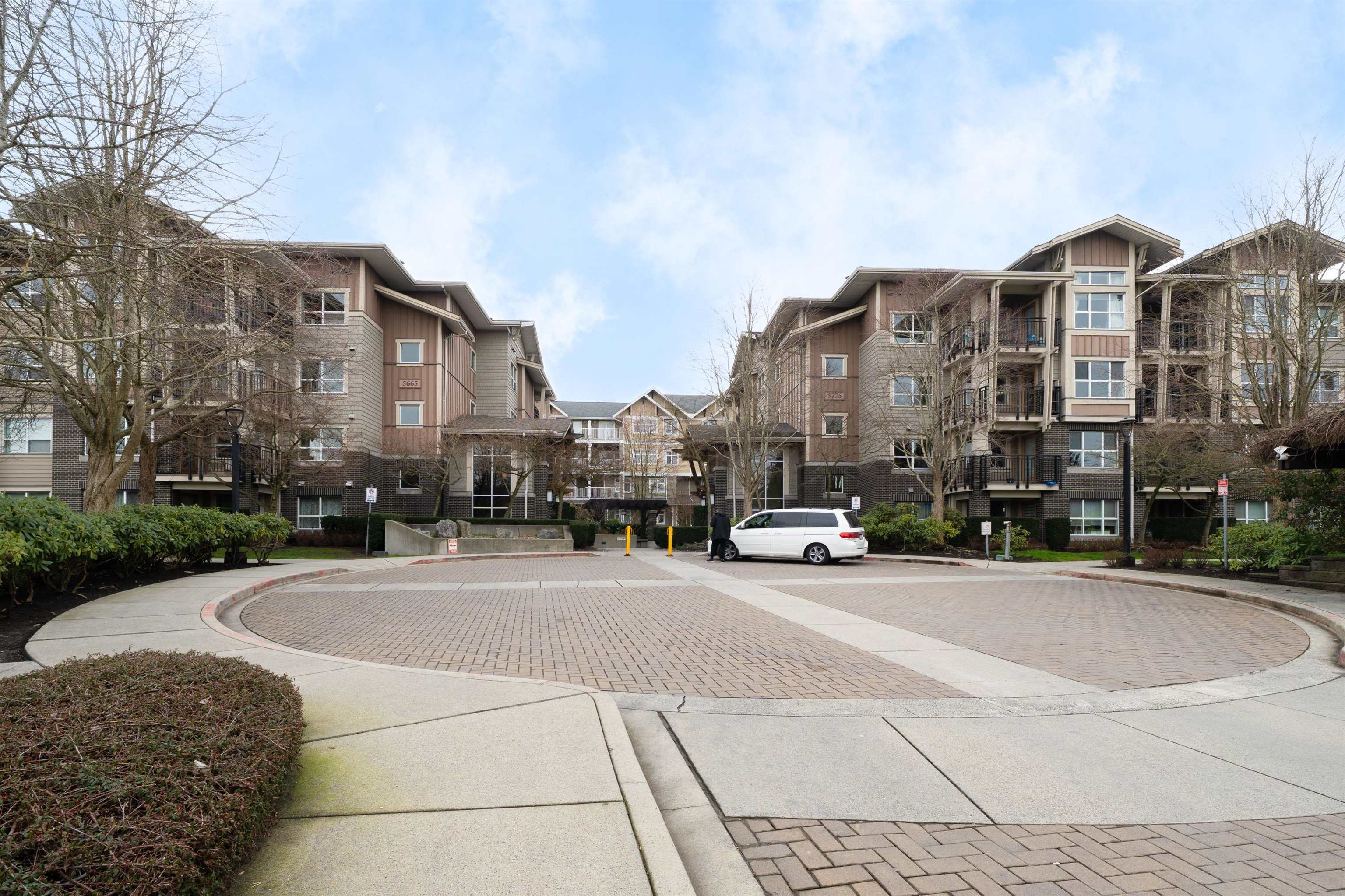 303 5775 IRMIN STREET, R3091365, BC,