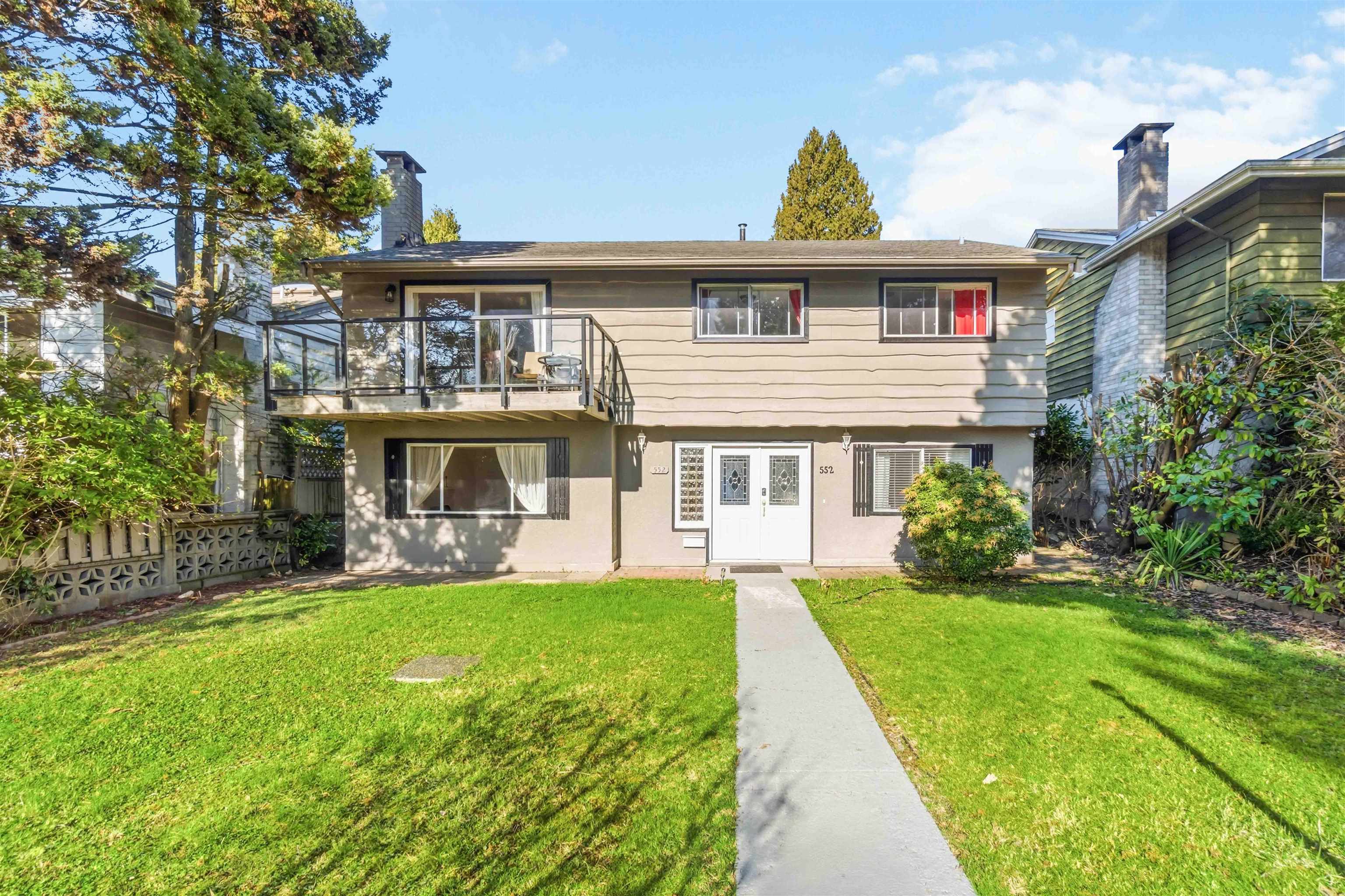 552 W 29TH STREET, North Vancouver BC V7N 2K1, R3091383, BC,
