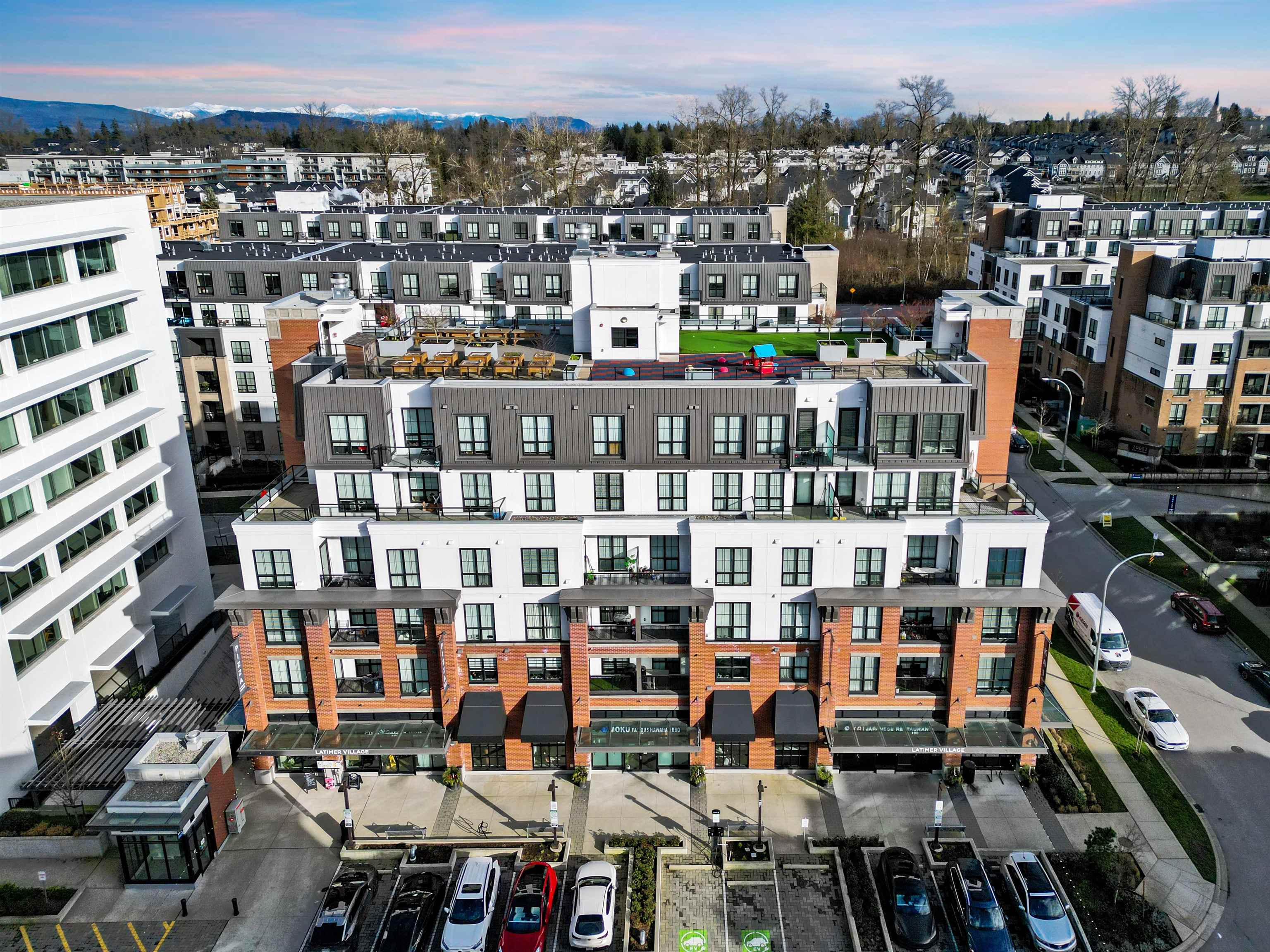 F606 8353 200A STREET, R3091578, BC,