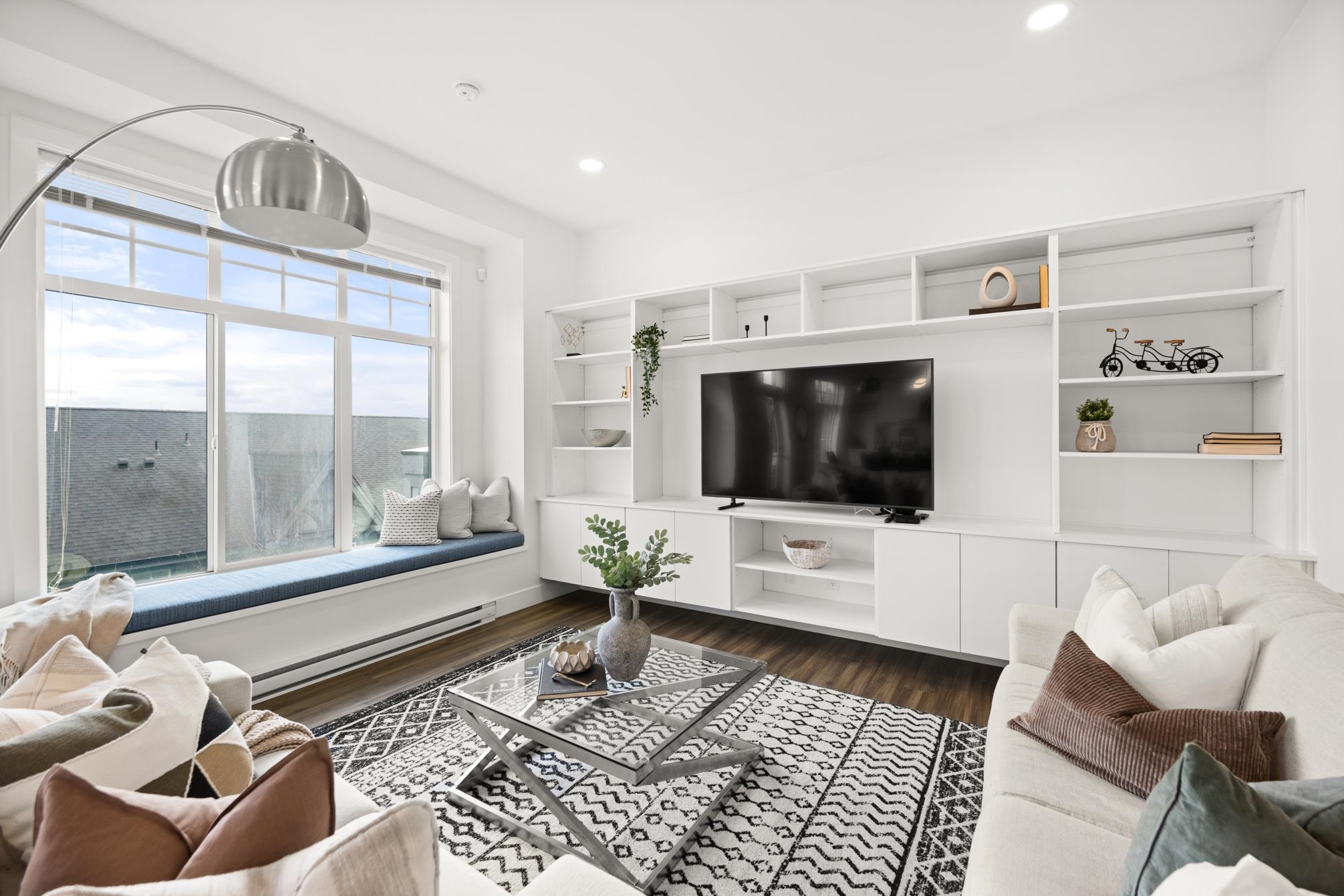 16 3552 VICTORIA DRIVE, R3091815, BC,