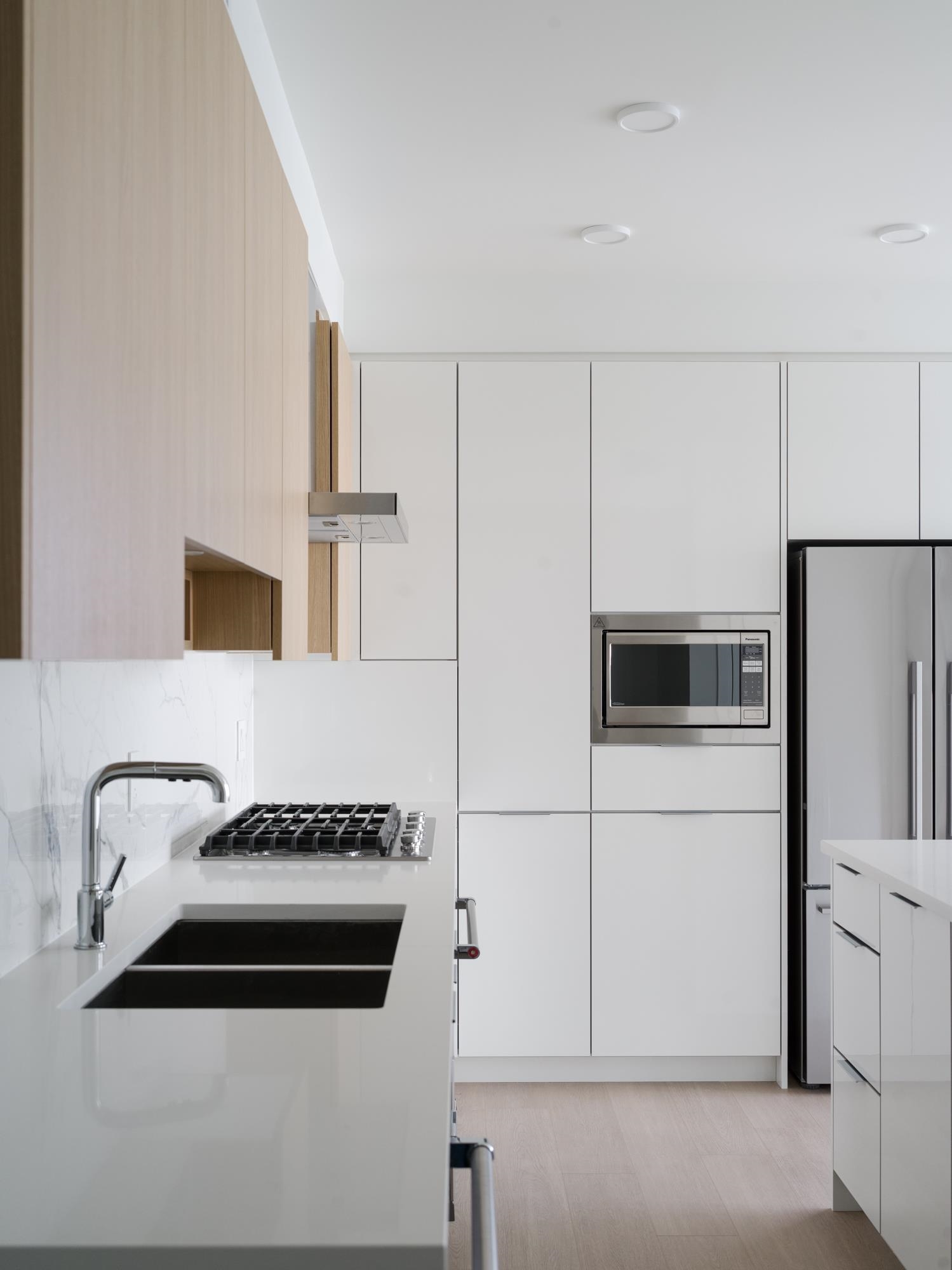 1904 7683 PARK CRESCENT, R3091869, BC,