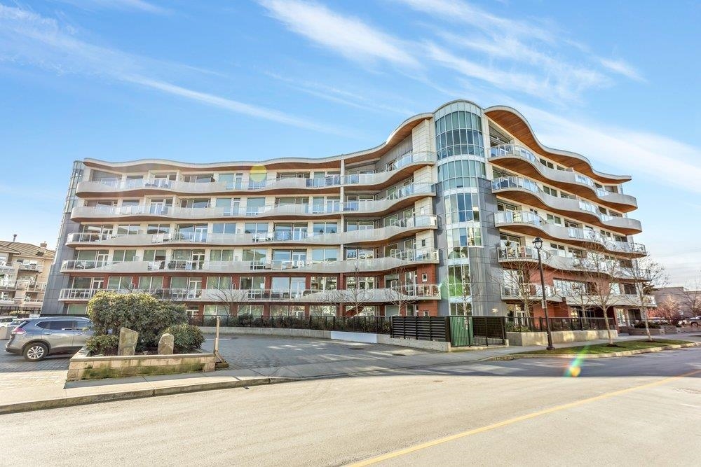 301 20416 PARK AVENUE, R3091919, BC,