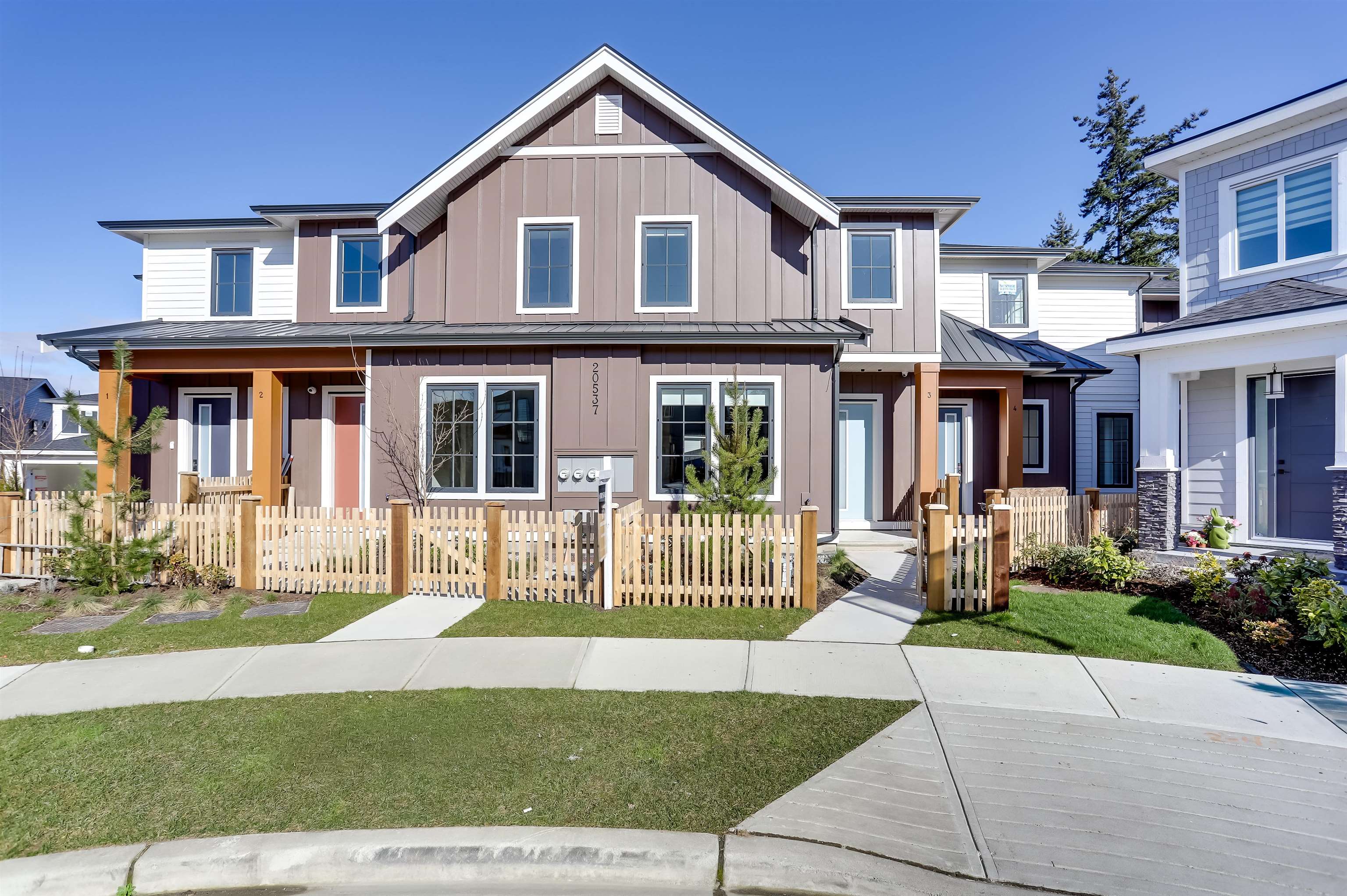 3 20537 75A AVENUE, R3091945, BC,