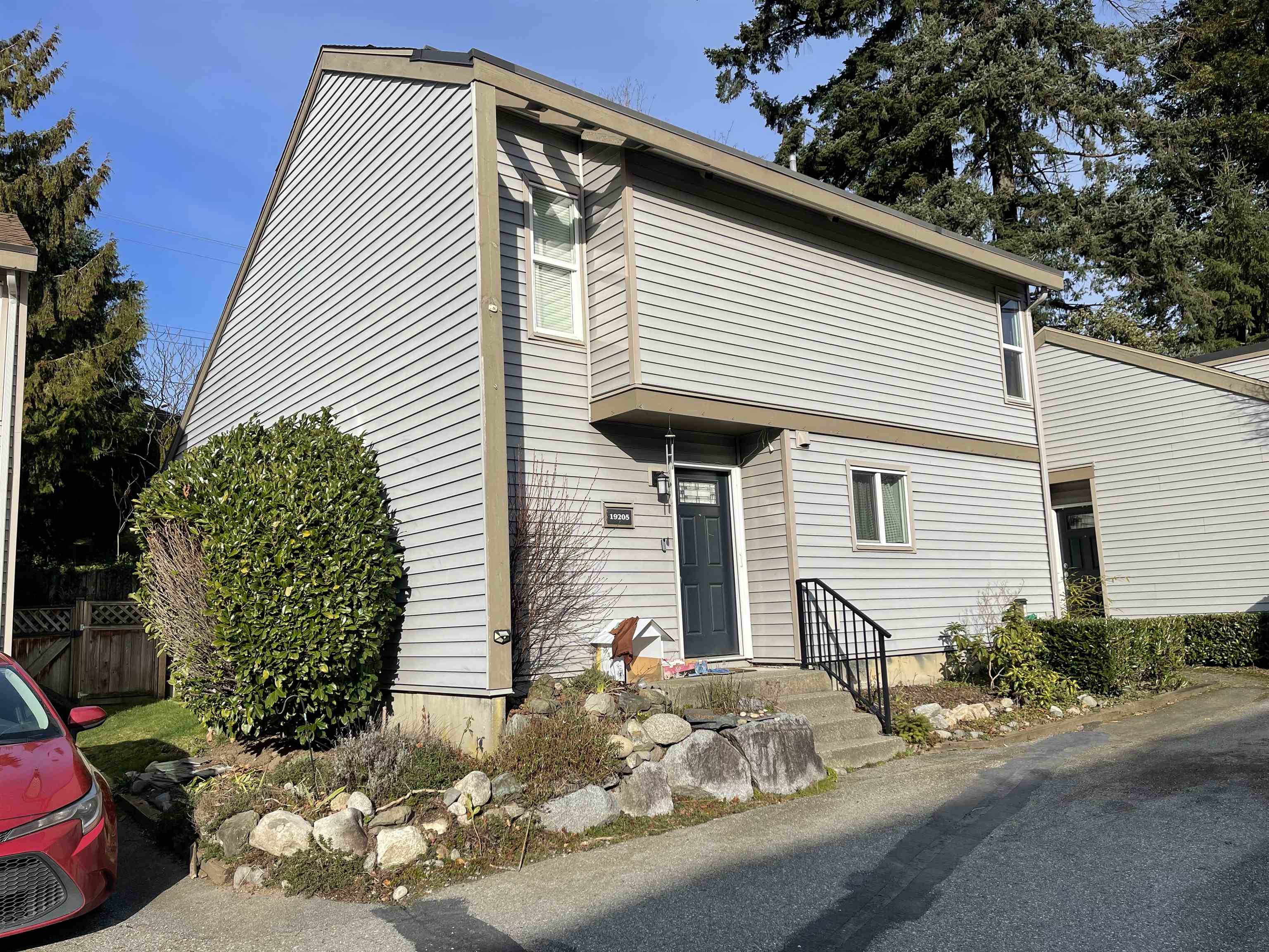 19205 FAIRWAY DRIVE, Surrey BC V3S 5M8, R3092013, BC,