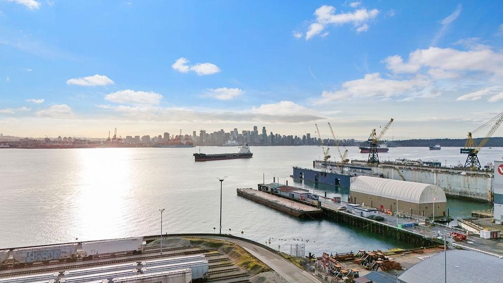 308 333 1ST STREET, R3092094, BC,