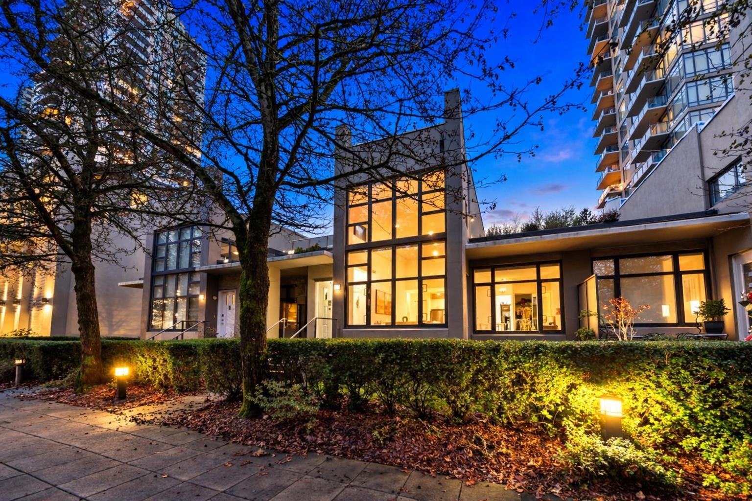 TH23 2345 MADISON AVENUE, R3092102, BC,