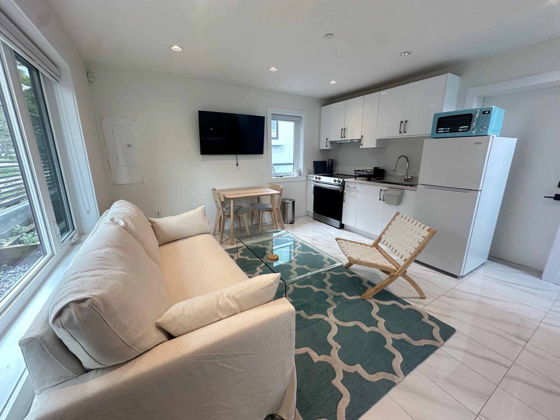 4373 ONTARIO STREET, Vancouver BC V5Y 2K7, R3092151, BC,