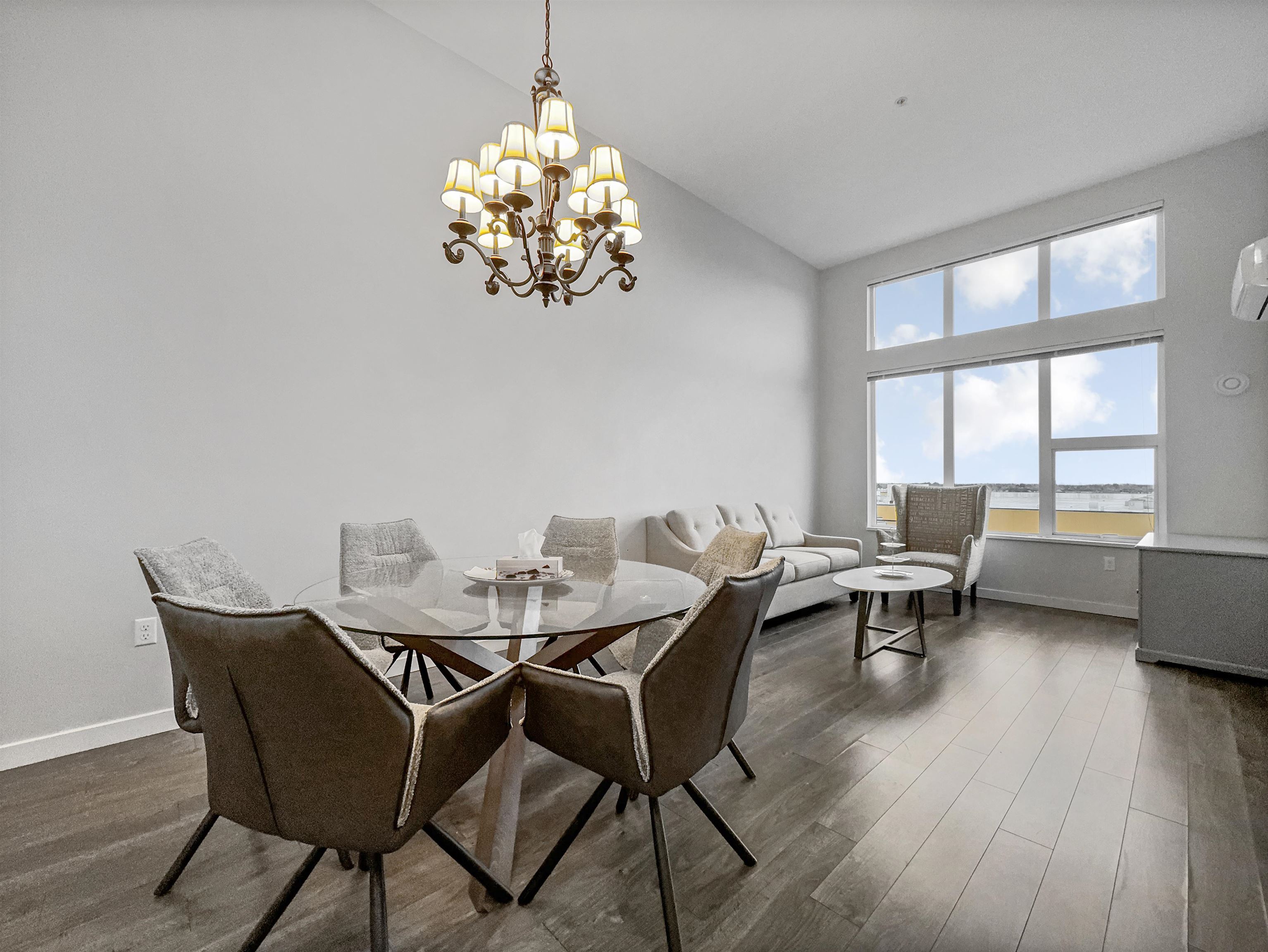 6XX 9311 ALEXANDRA ROAD, R3092338, BC,