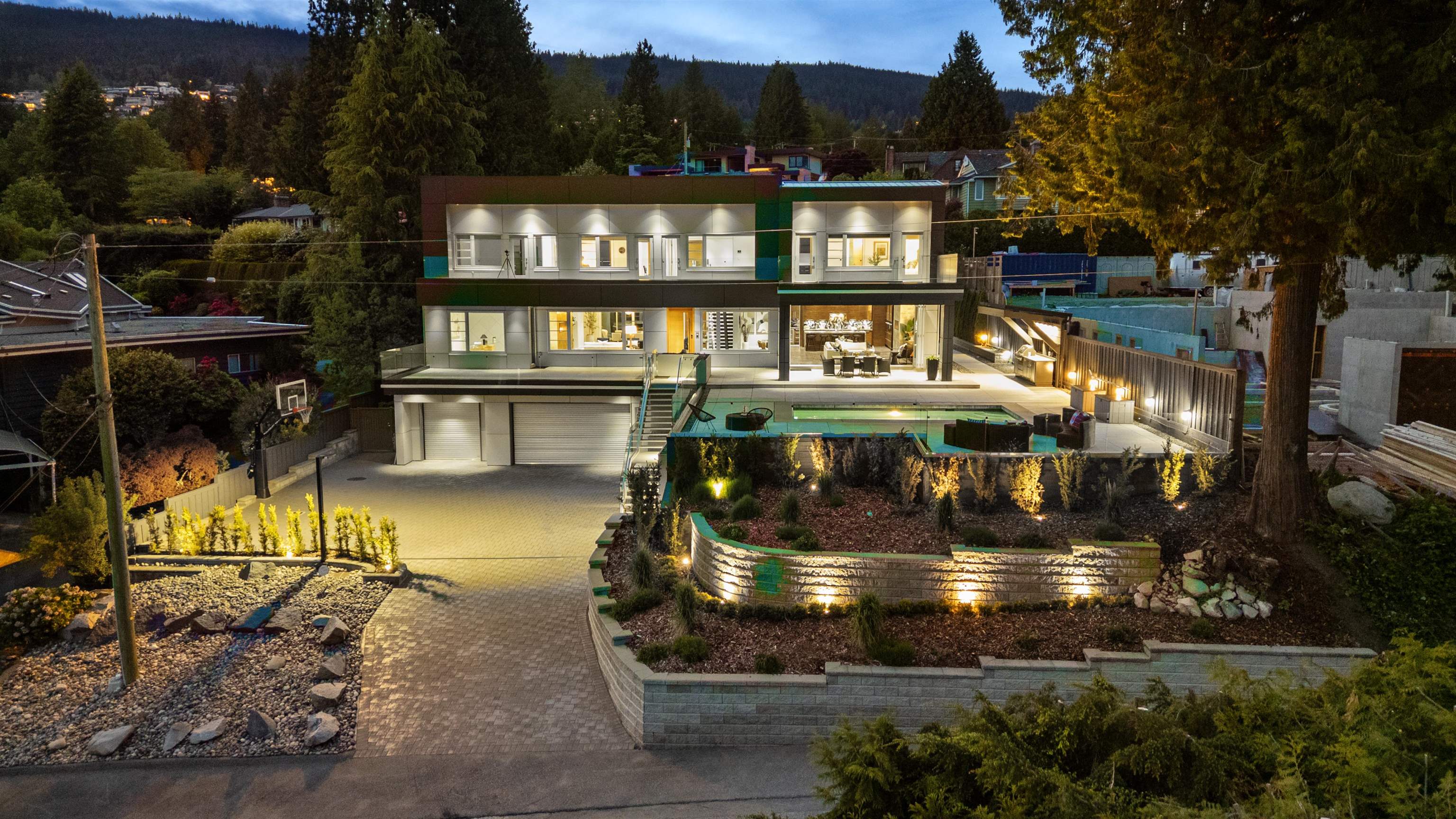 1265 QUEENS AVENUE, West Vancouver BC V7S 2K4, R3092419, BC,