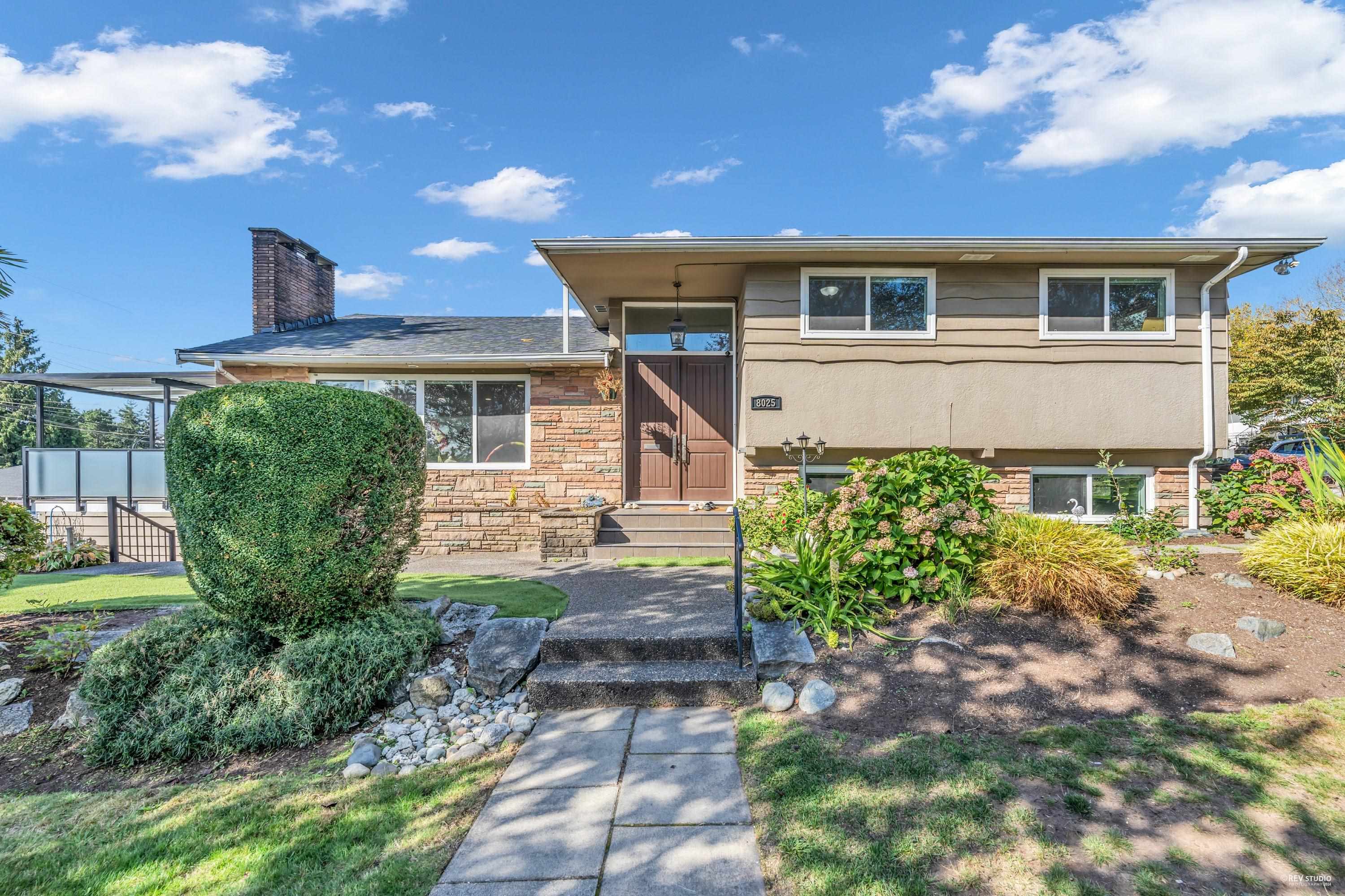 8025 BORDEN STREET, Vancouver BC V5P 3E6, R3092442, BC,