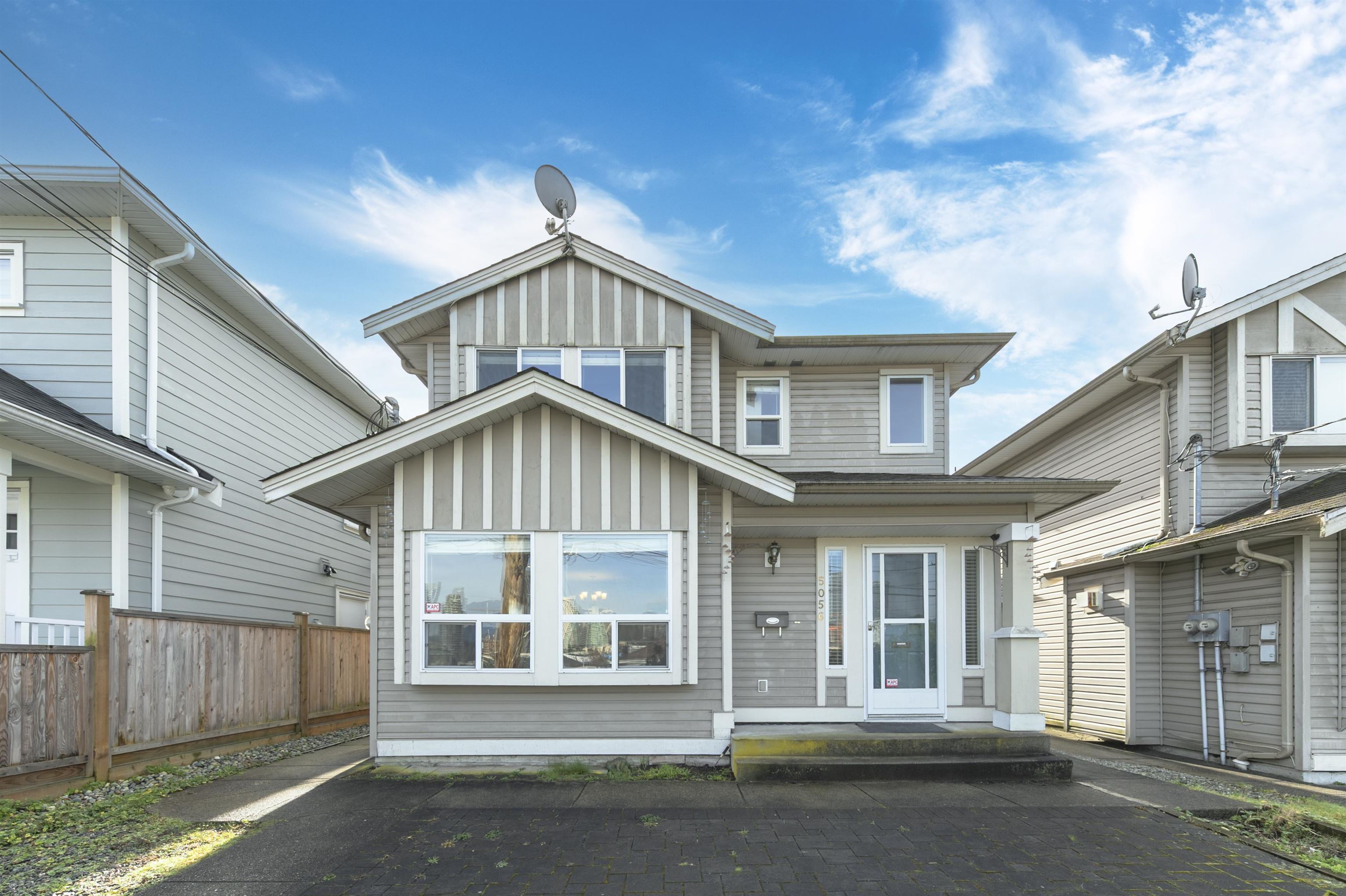 5056 MANOR STREET, Burnaby BC V5G 1B5, R3092478, BC,