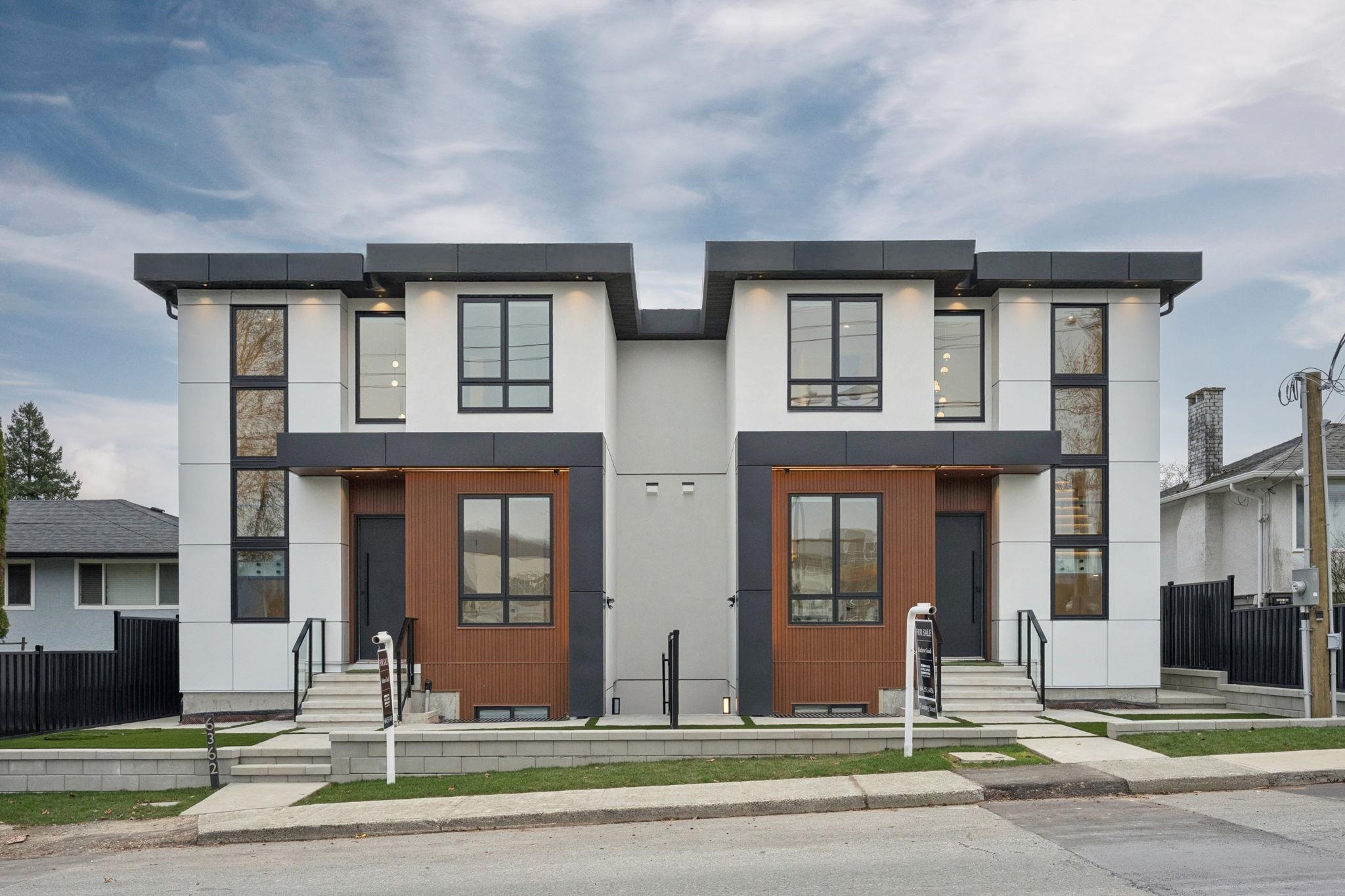 2 6362 CURTIS STREET, R3092606, BC,