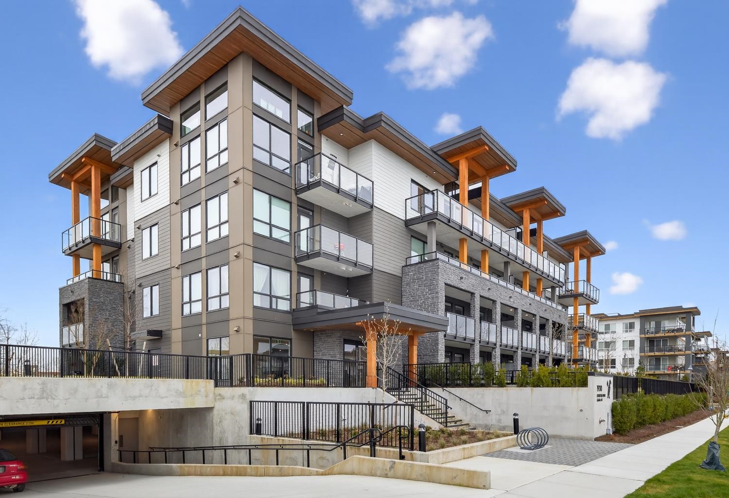 210 1930 STARLING DRIVE, R3092679, BC,