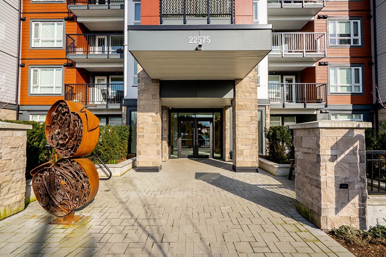 105 22575 BROWN AVENUE, R3092746, BC,