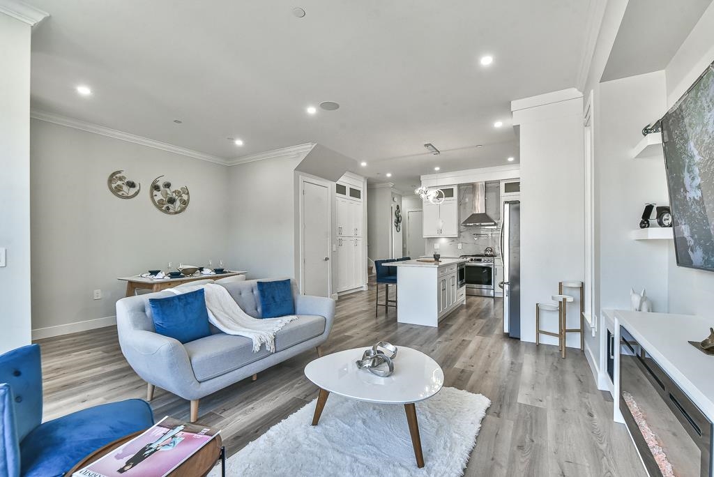 7424 196 STREET, Langley BC V3A 7X8, R3092782, BC,