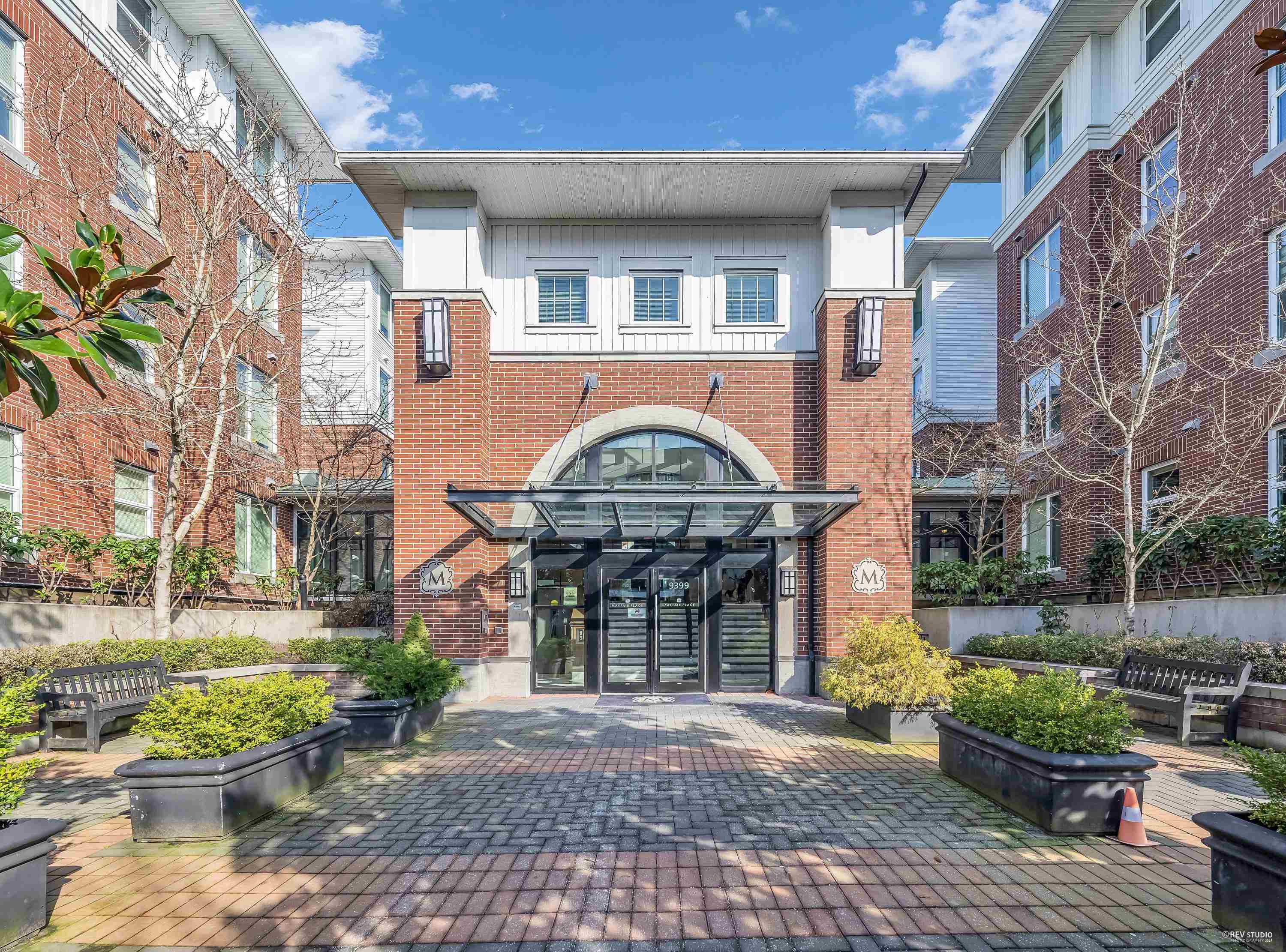 413 9388 MCKIM WAY, R3092817, BC,