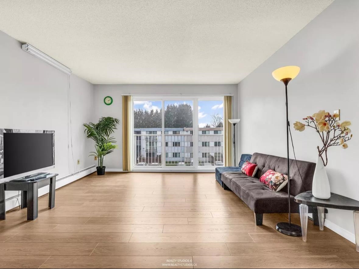 305 7180 LINDSAY ROAD, R3092852, BC,