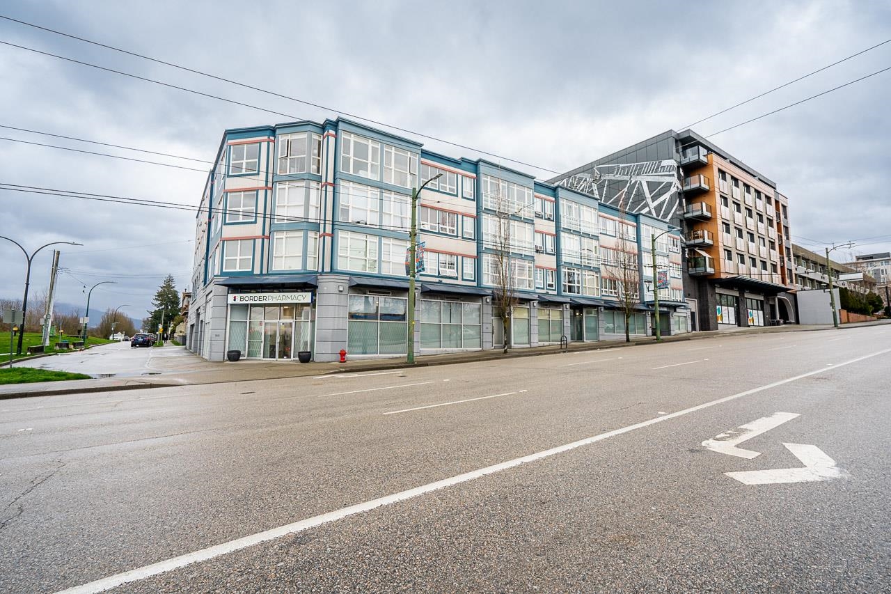 303 3423 HASTINGS STREET, R3092885, BC,