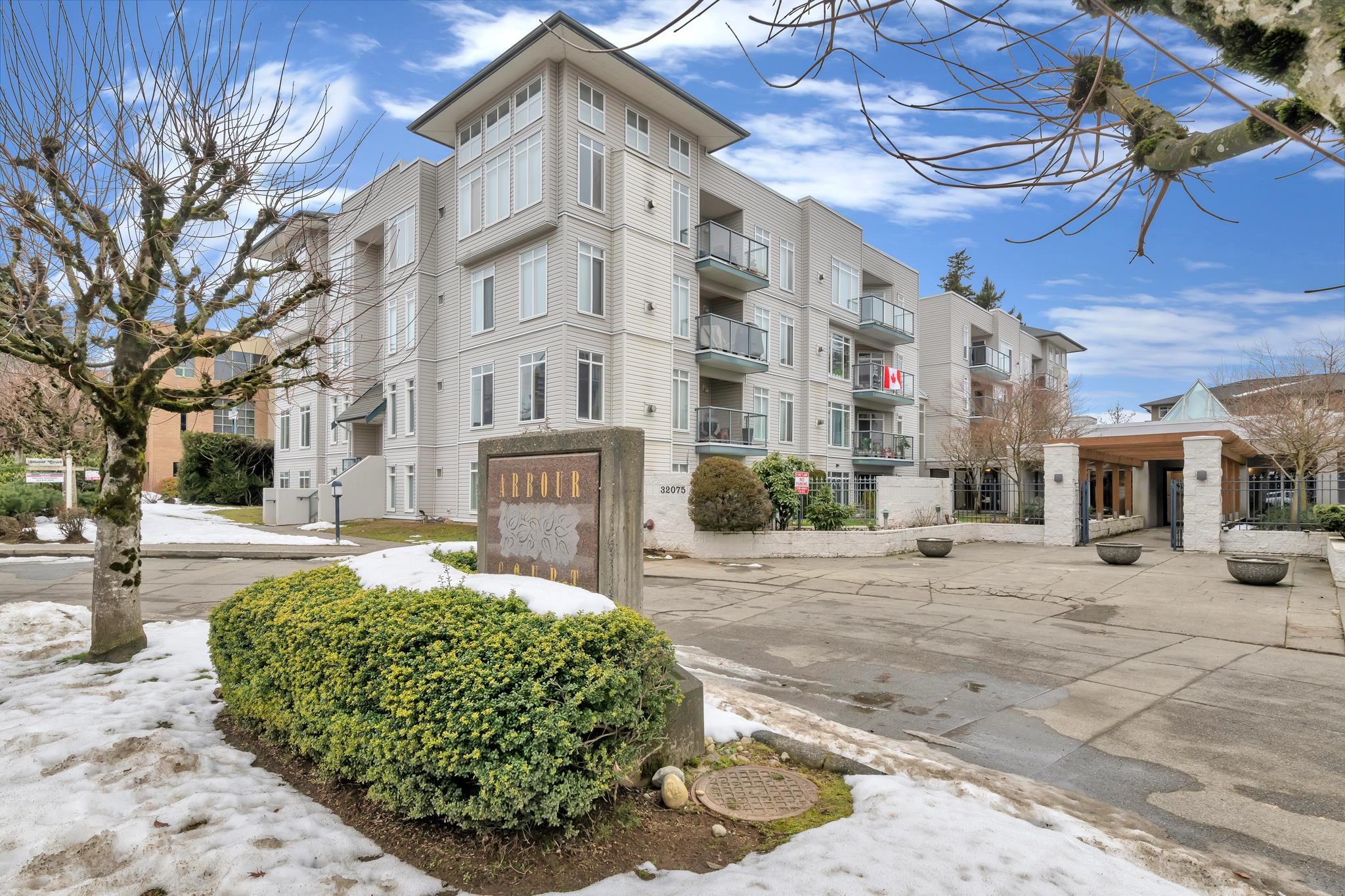 306 32075 GEORGE FERGUSON WAY, R3092899, BC,