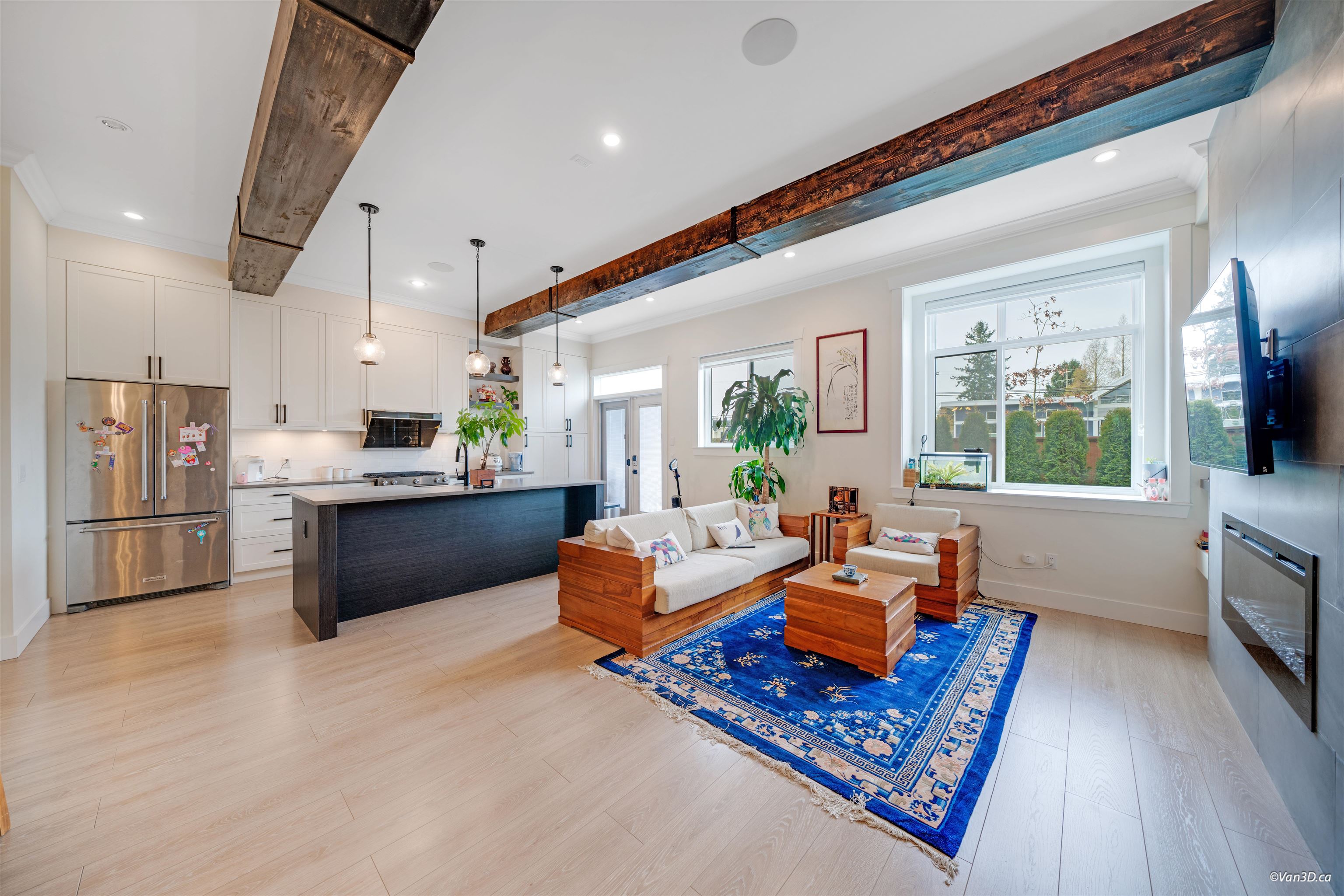 8 1454 162B STREET, R3093061, BC,