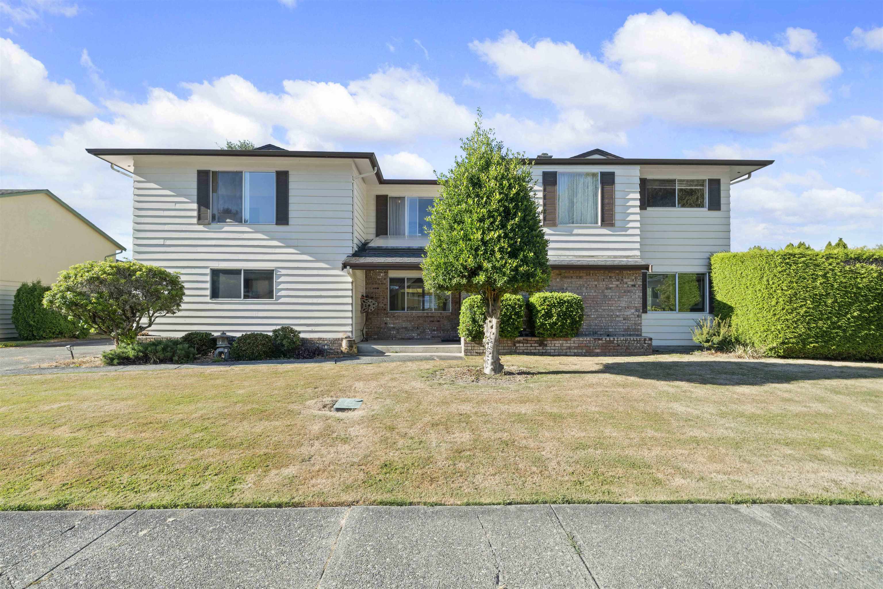 8431 ROSEBANK CRESCENT, Richmond BC V7A 2K8, R3093124, BC,