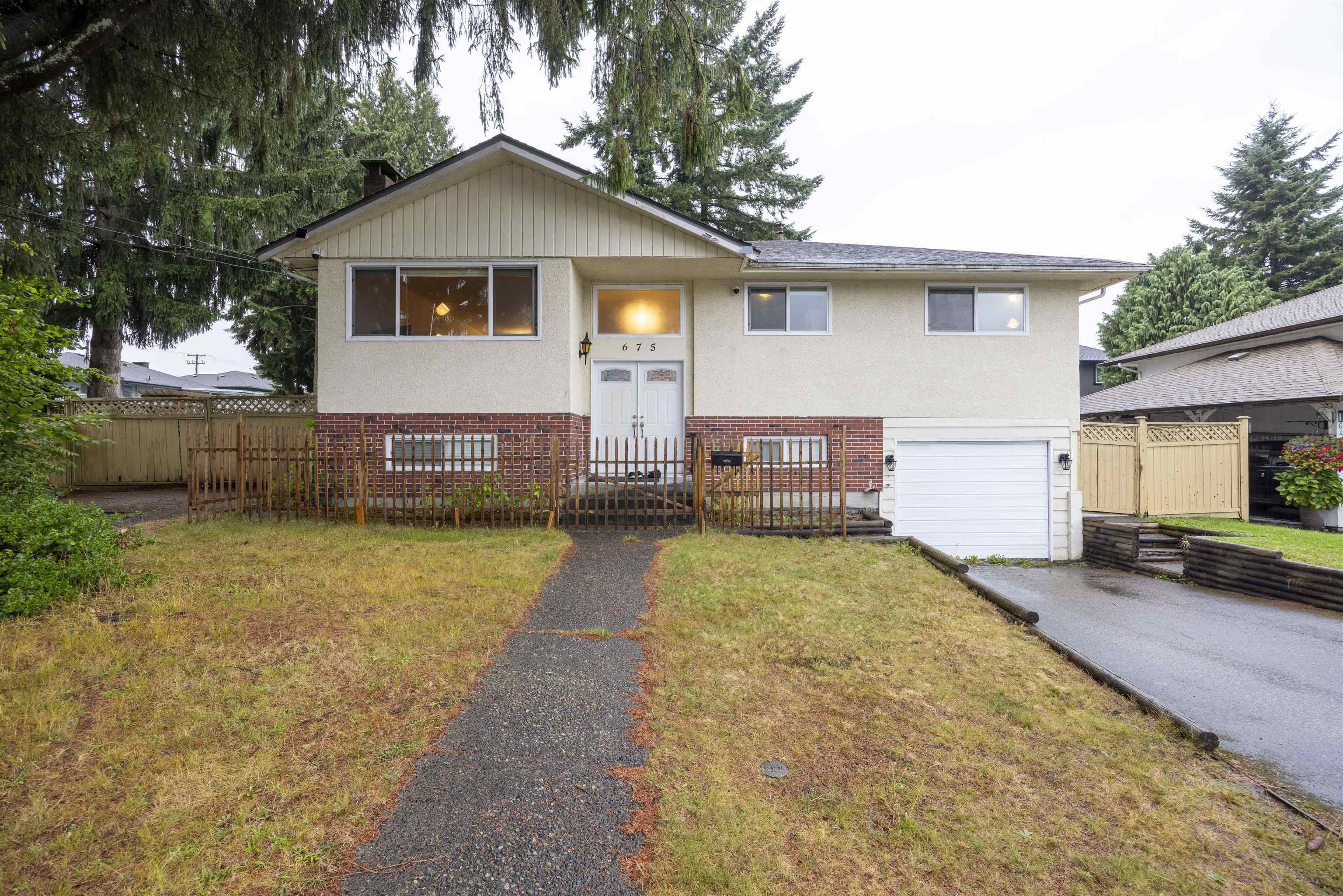 675 DUNCAN AVENUE, Burnaby BC V5B 4M1, R3093131, BC,