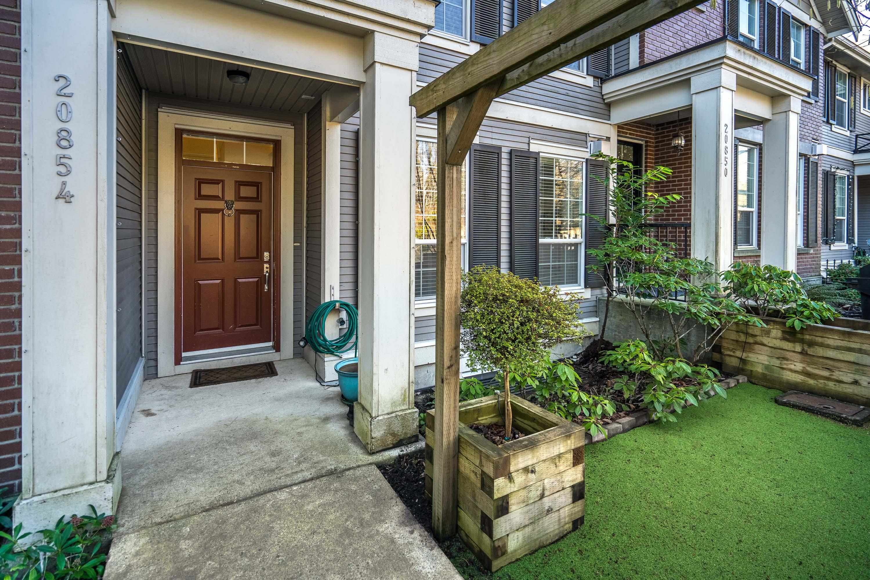 20854 72 AVENUE, Langley BC V2Y 0J1, R3093437, BC,