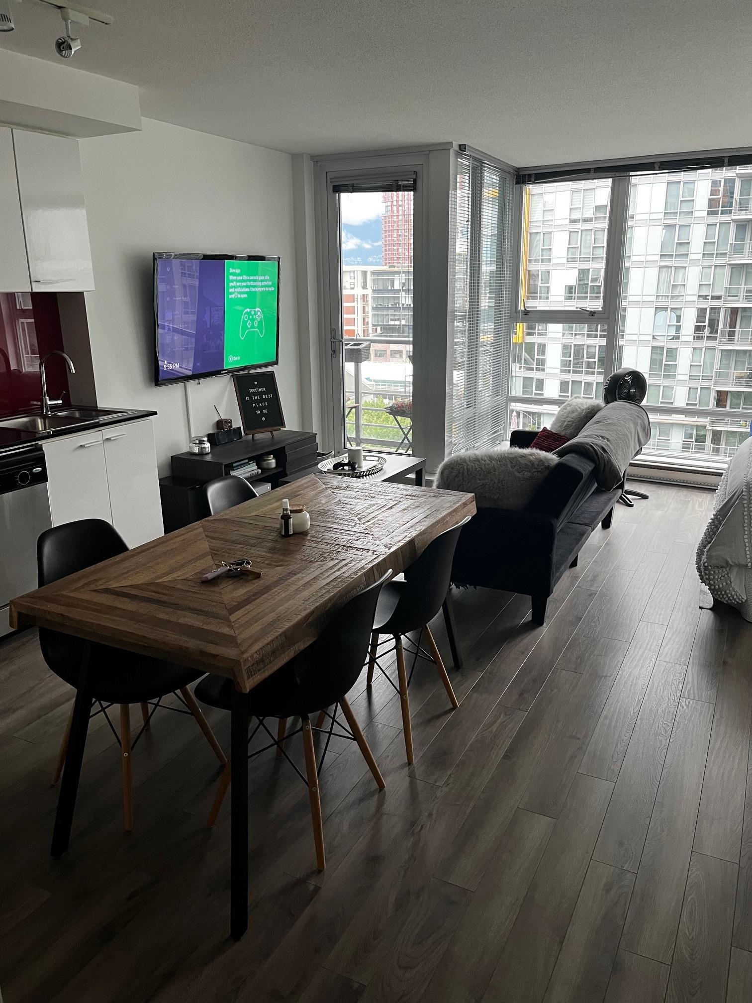 907 668 CITADEL PARADE, R3093628, BC,