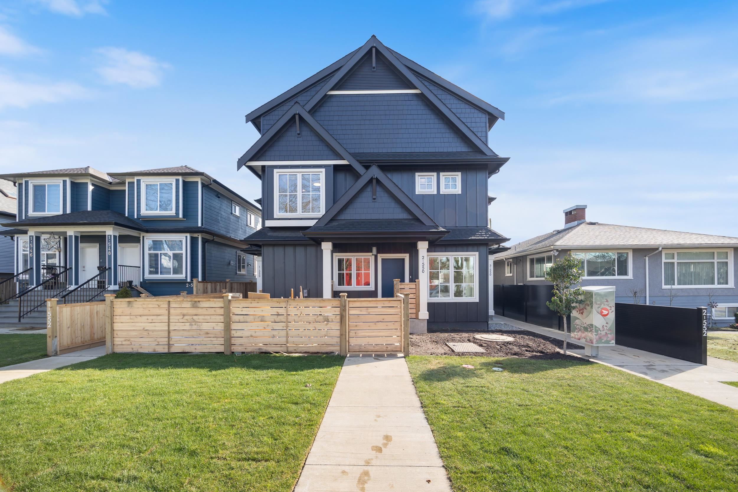 3 550 KASLO STREET, R3093700, BC,