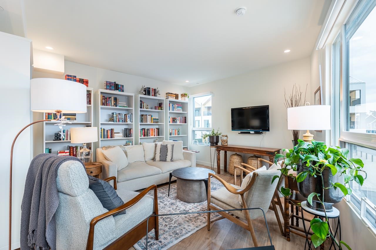 12 6340 MARKET AVENUE, R3093751, BC,