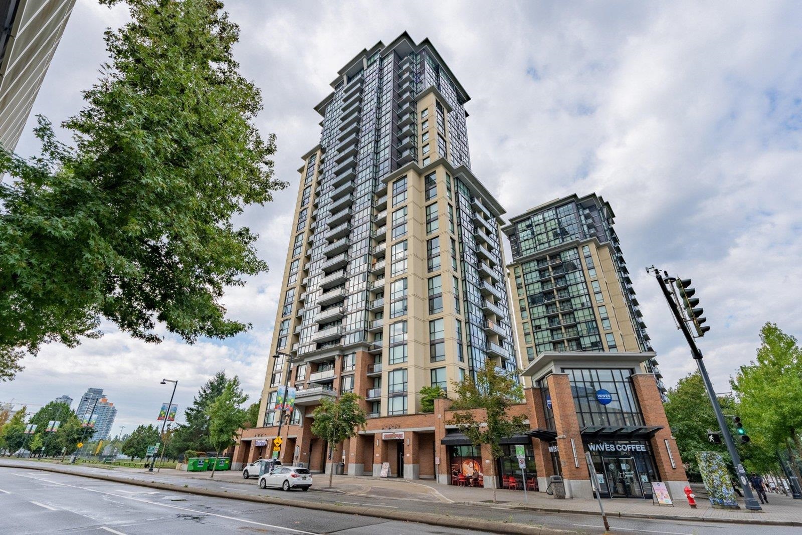 1305 10777 UNIVERSITY DRIVE, R3093818, BC,