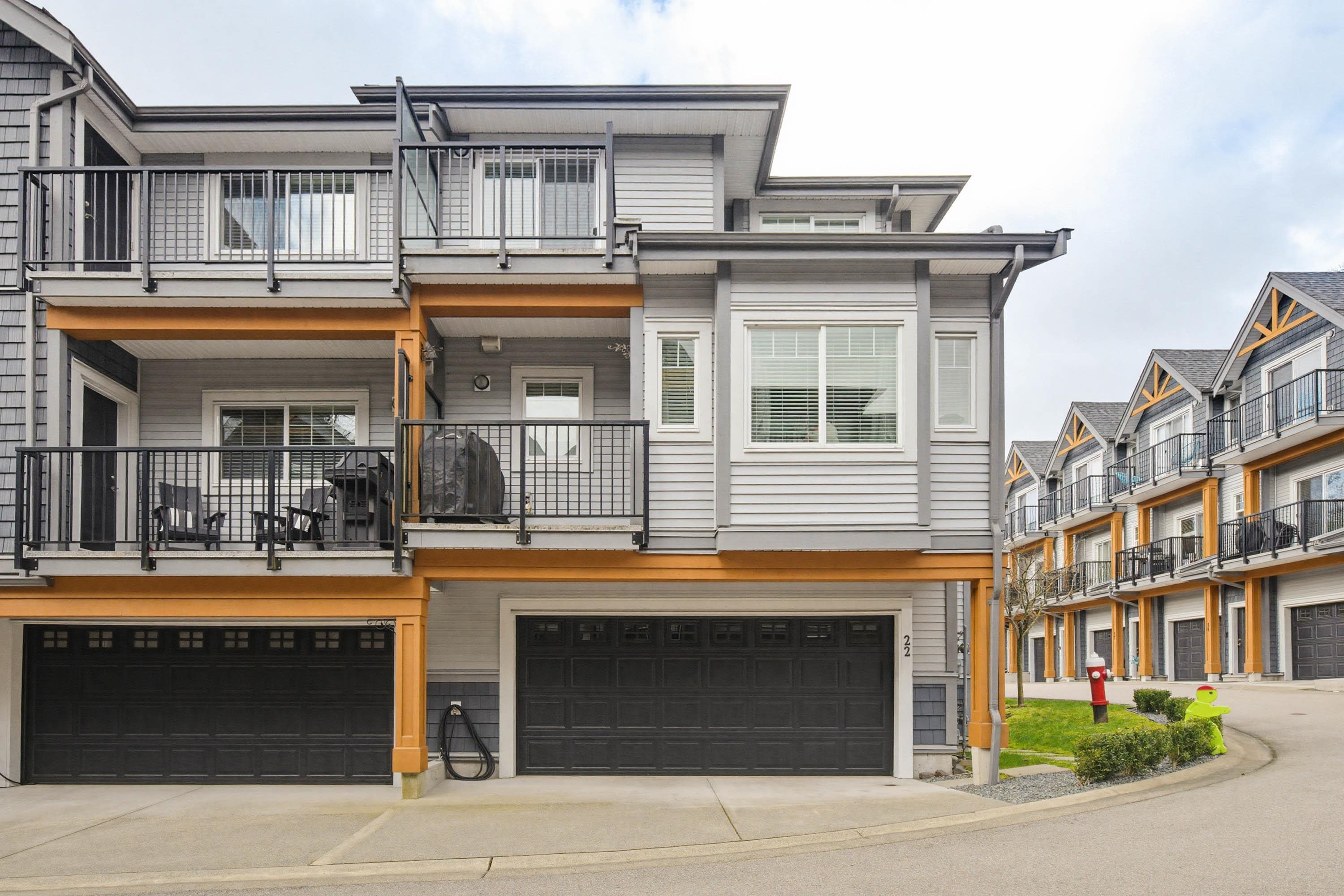 22 22810 113 AVENUE, R3093821, BC,