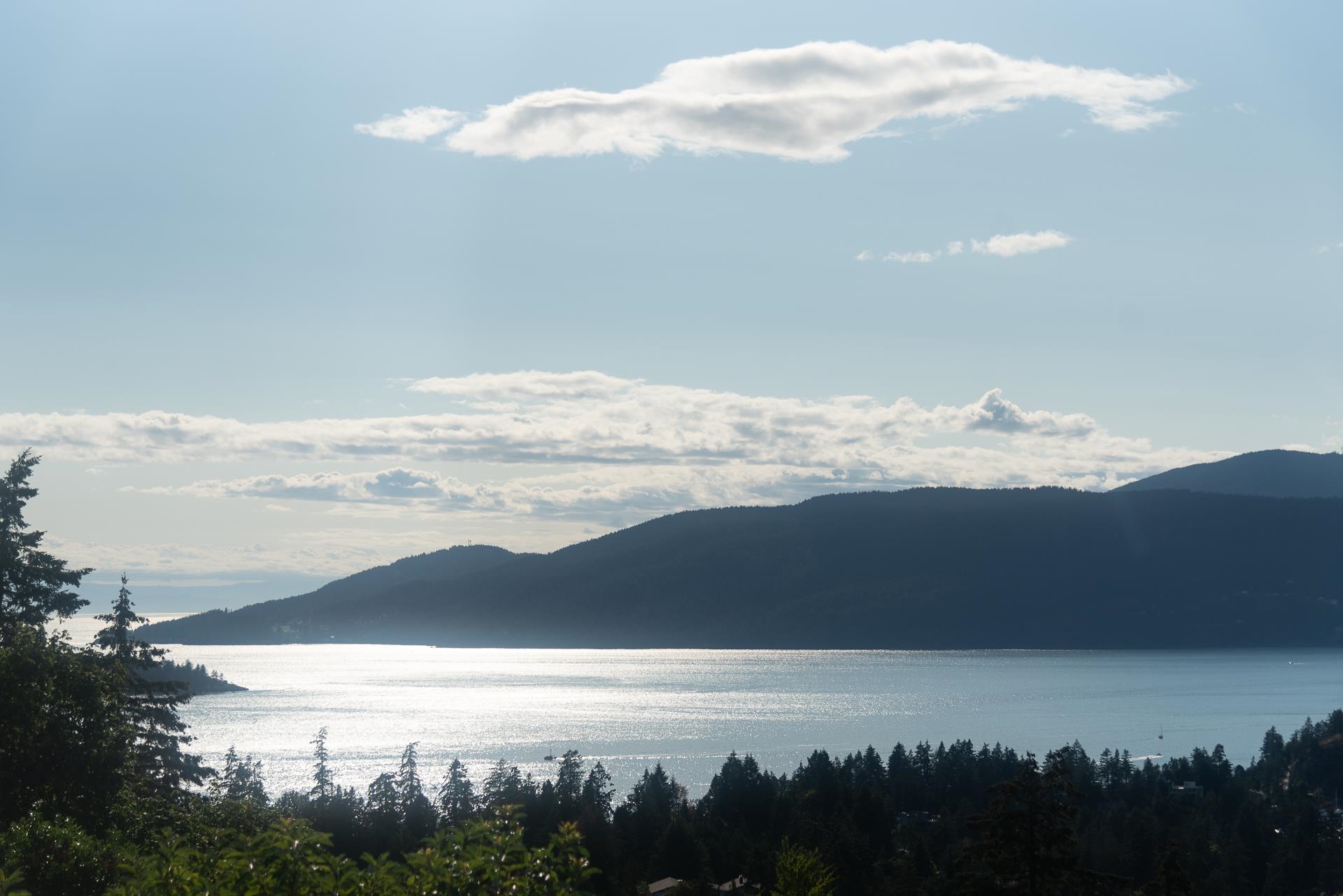 5267 ASPEN DRIVE, West Vancouver BC V7W 2E7, R3094031, BC,