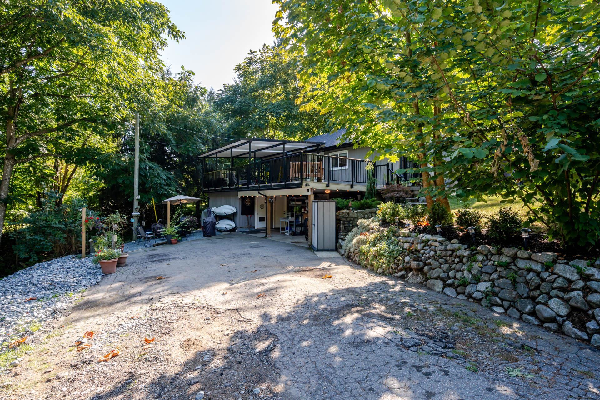 8528 DUNN STREET, Mission BC V2V 6V4, R3094116, BC,