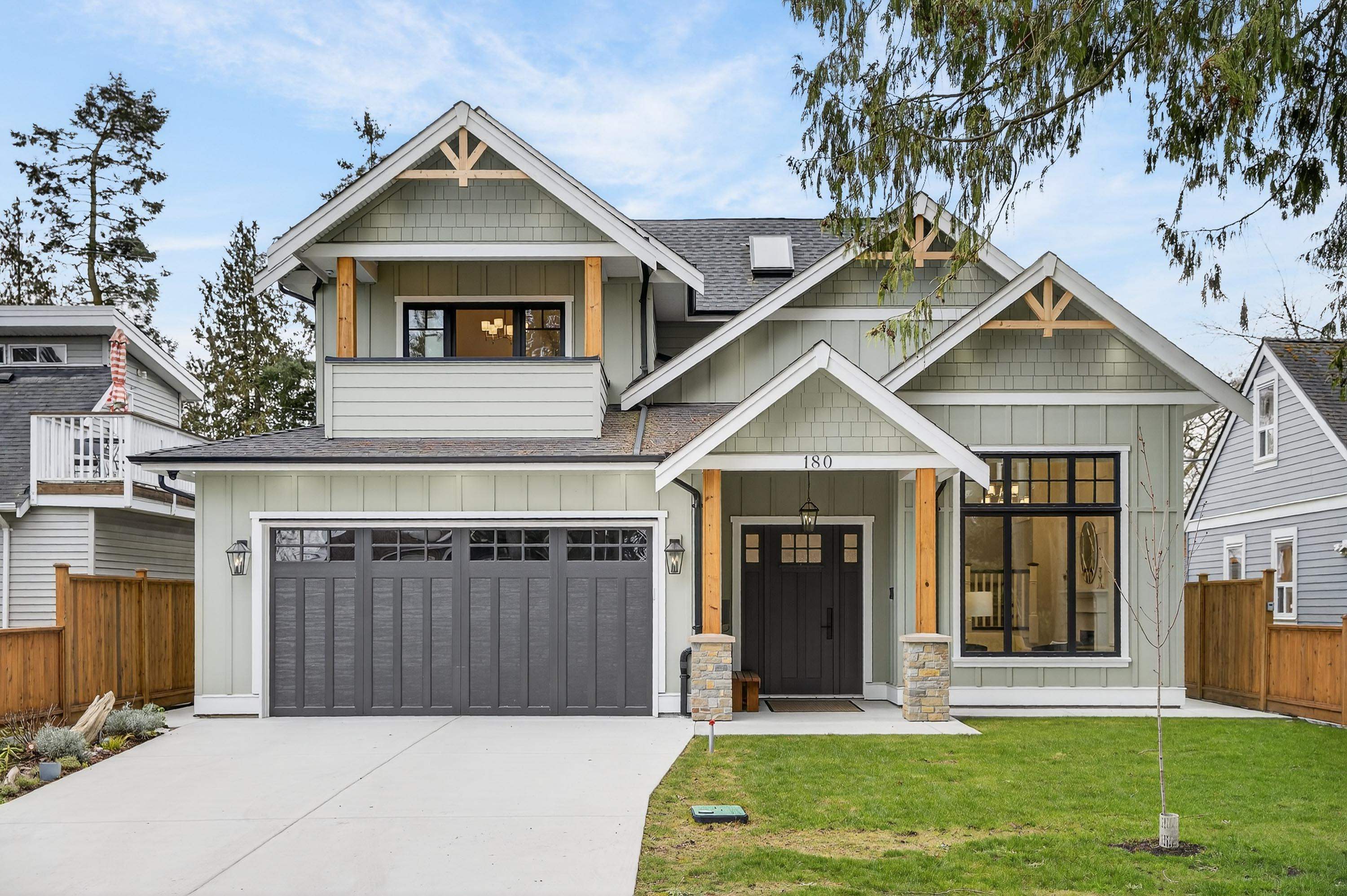 180 DOUGLAS CRESCENT, Richmond BC V7B 1E5, R3094159, BC,