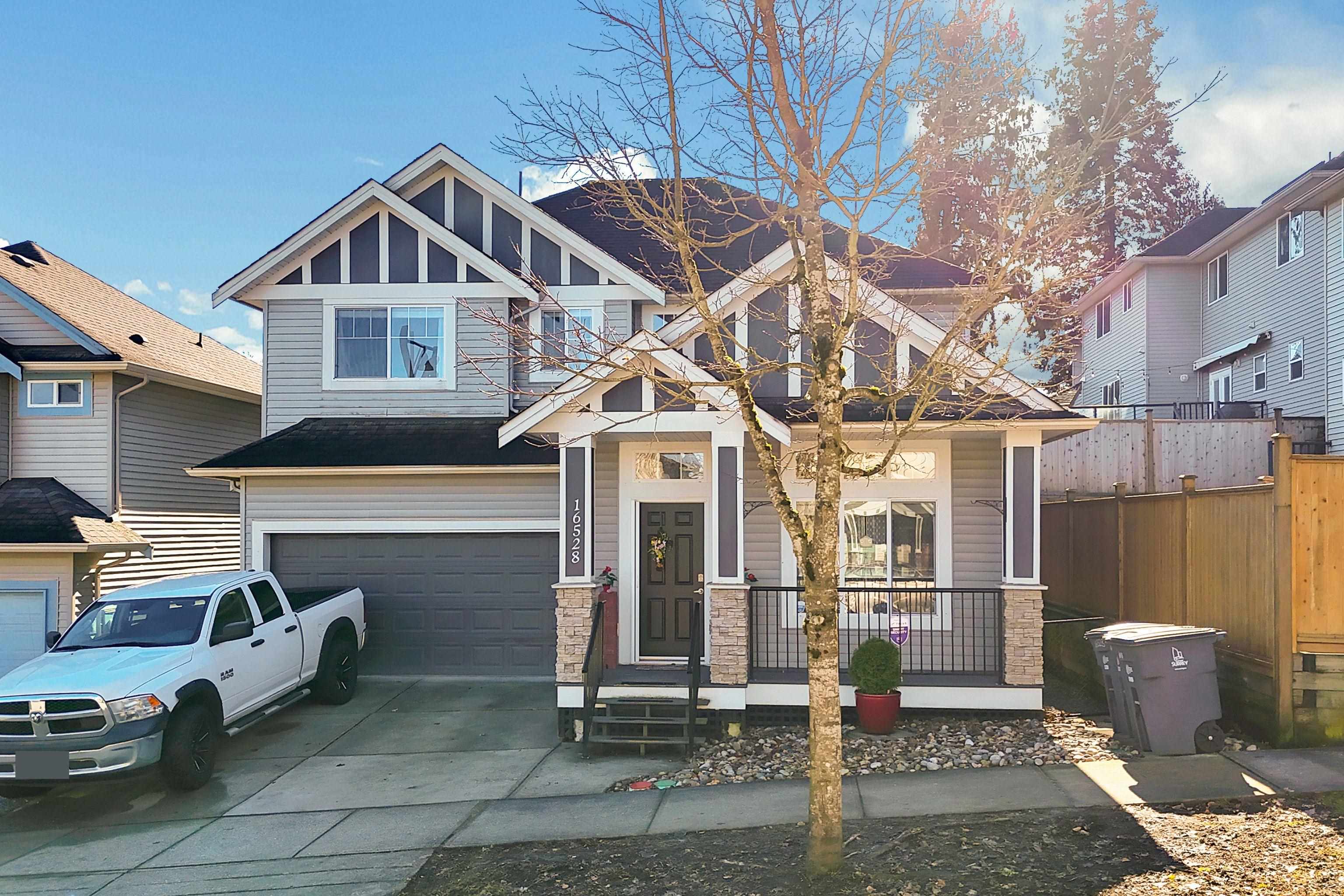 16528 59A AVENUE, Surrey BC V3S 4N9, R3094258, BC,