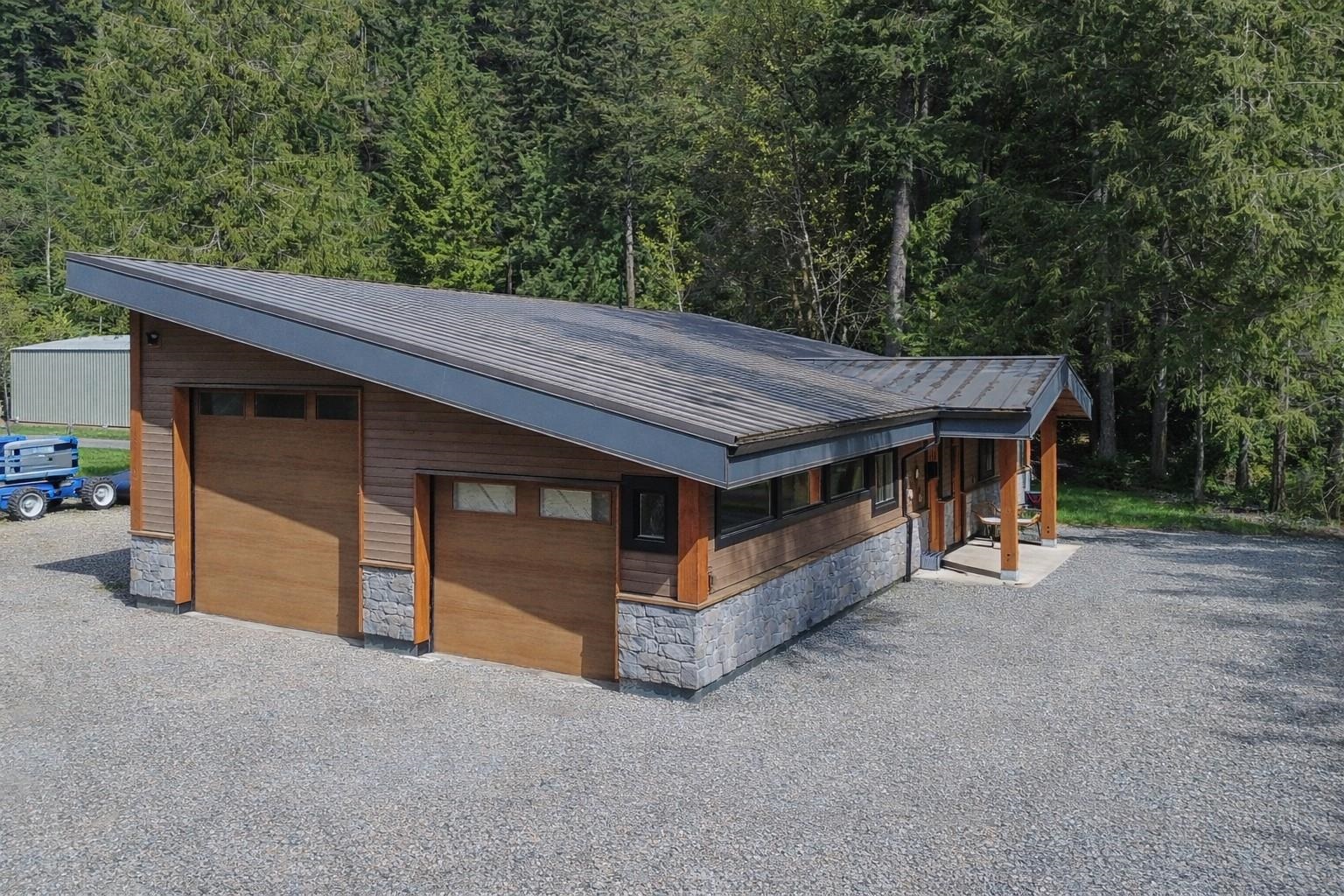 3070 MIDNIGHT WAY, Squamish BC V0N 1T0, R3094446, BC,