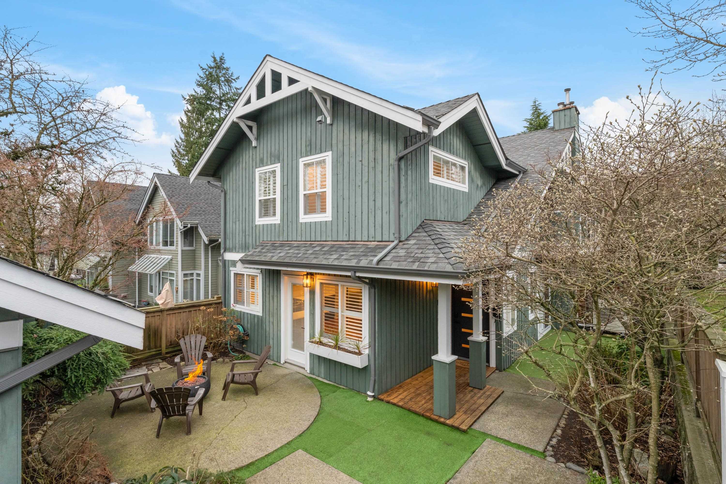 1645 ST. ANDREWS AVENUE, North Vancouver BC V7L 2V8, R3094522, BC,