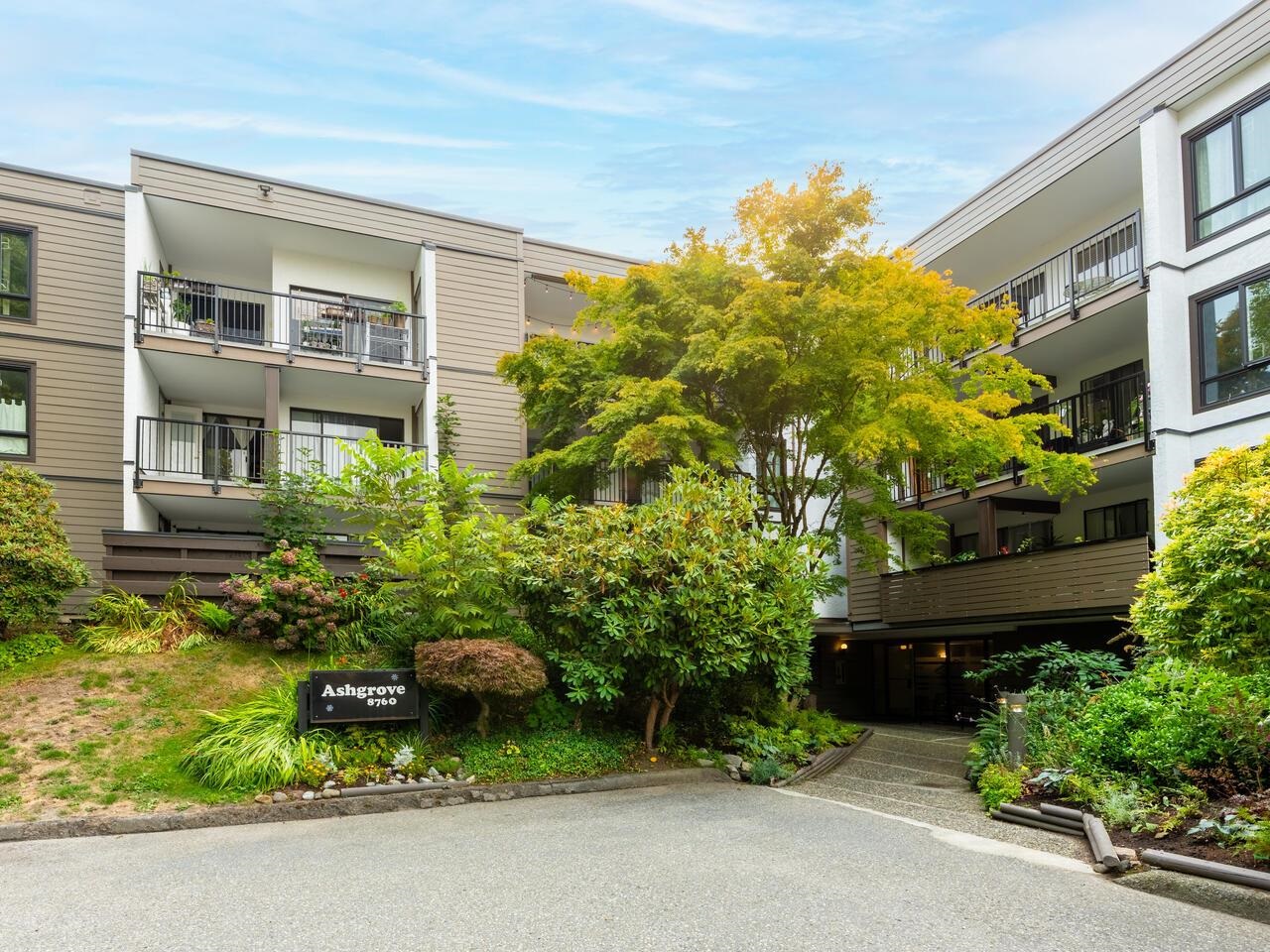 305 8760 NO. 1 ROAD, R3094573, BC,