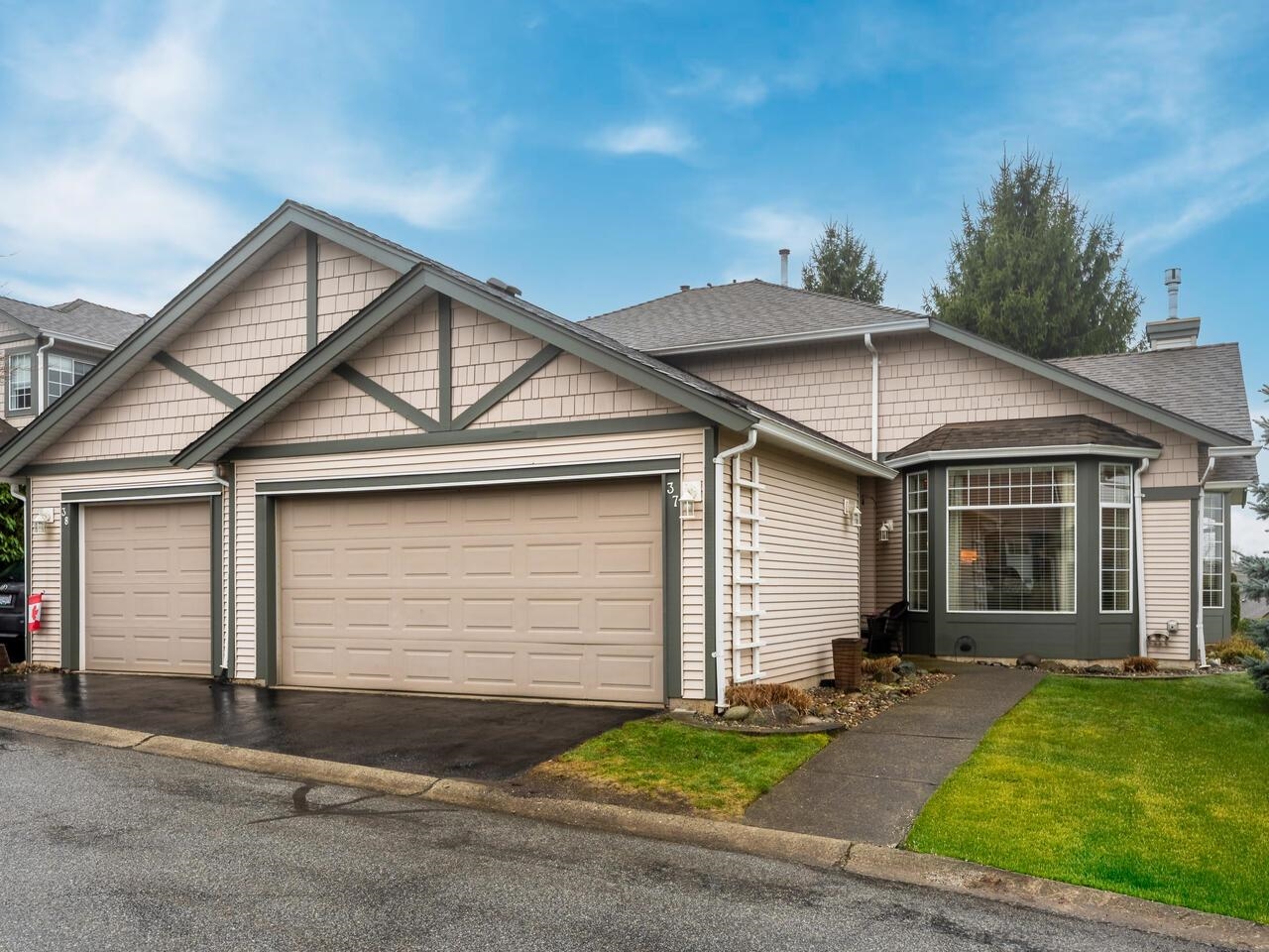 37 9012 WALNUT GROVE DRIVE, R3094651, BC,