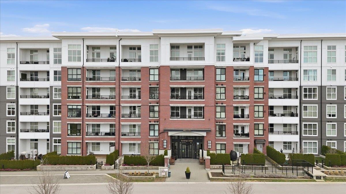 C211 8150 207 STREET, R3094821, BC,