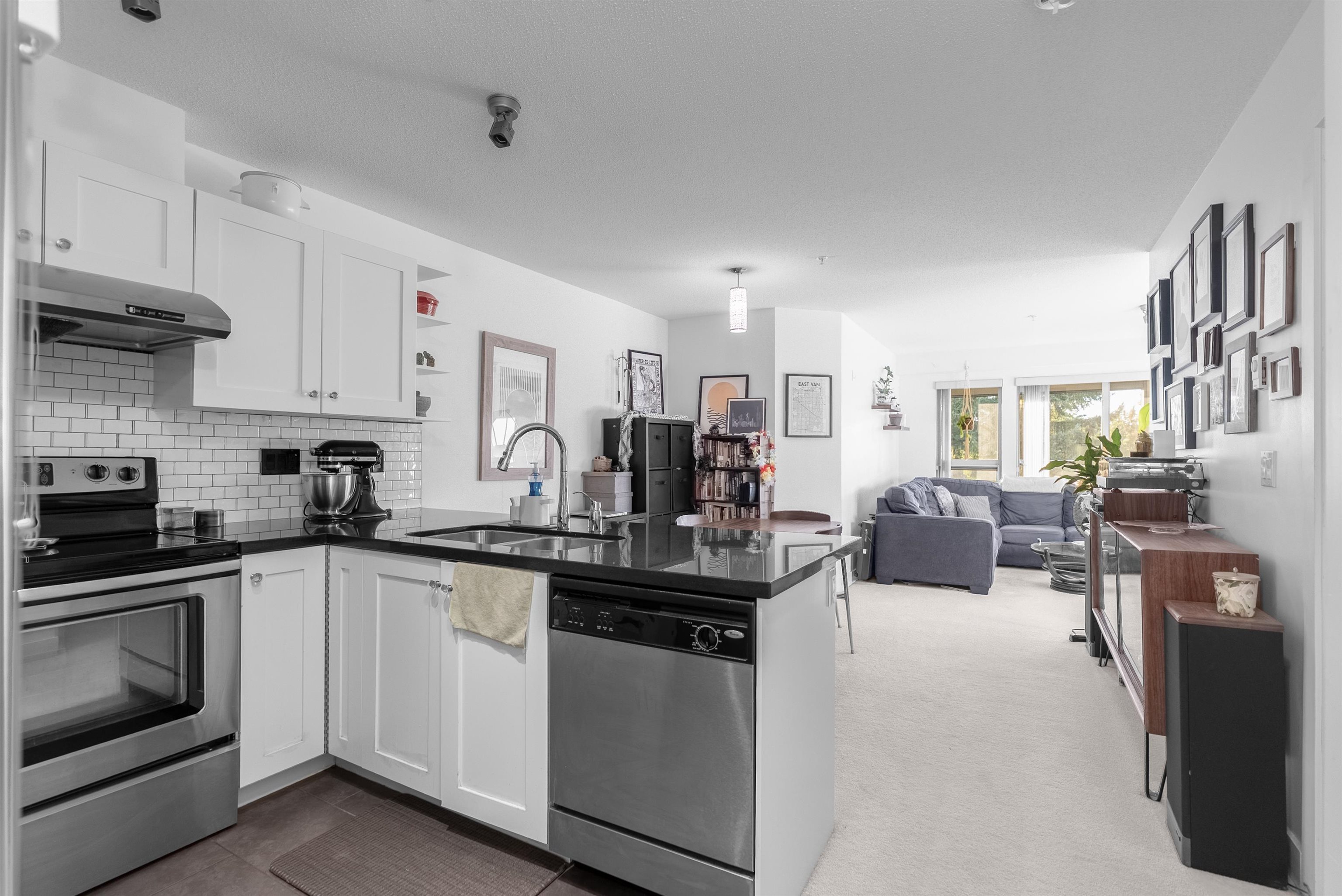 305 4550 FRASER STREET, R3094891, BC,