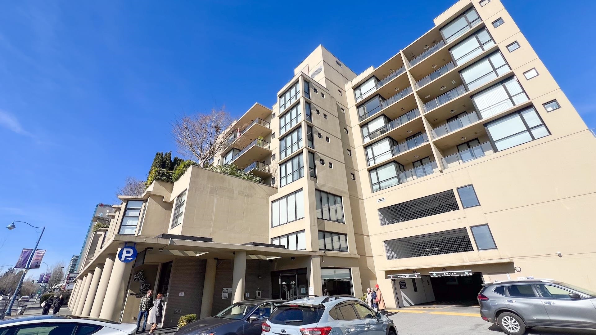 816 7831 WESTMINSTER HIGHWAY, R3094896, BC,